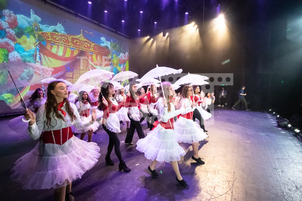 CastProductions_2019-3256.jpg
