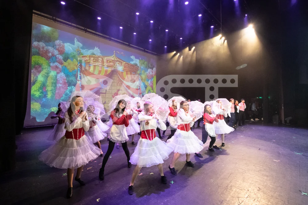 CastProductions_2019-3257.jpg