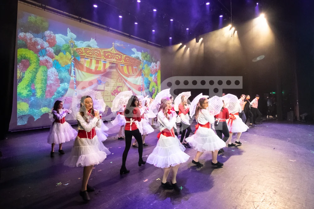 CastProductions_2019-3258.jpg