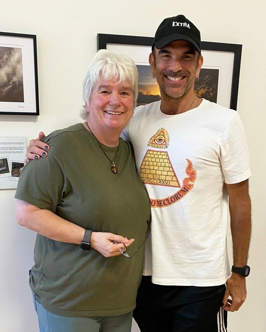 Had the absolute pleasure of finally meeting my client @janehaslamlandscapephotography in real life... And she was even more amazing than I imagined! 🌟
It’s funny, I rarely meet clients in person these days. So many calls, emails, texts, and