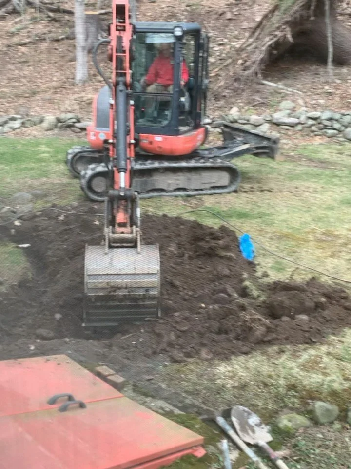Over at the Pioneer home office&hellip; The new garage is well underway. The slab is poured and the trench for electrical has been dug.

Yes, this garage will have a concrete floor and electricity. Wow&hellip; I finally feel like a proper adult. 😅

