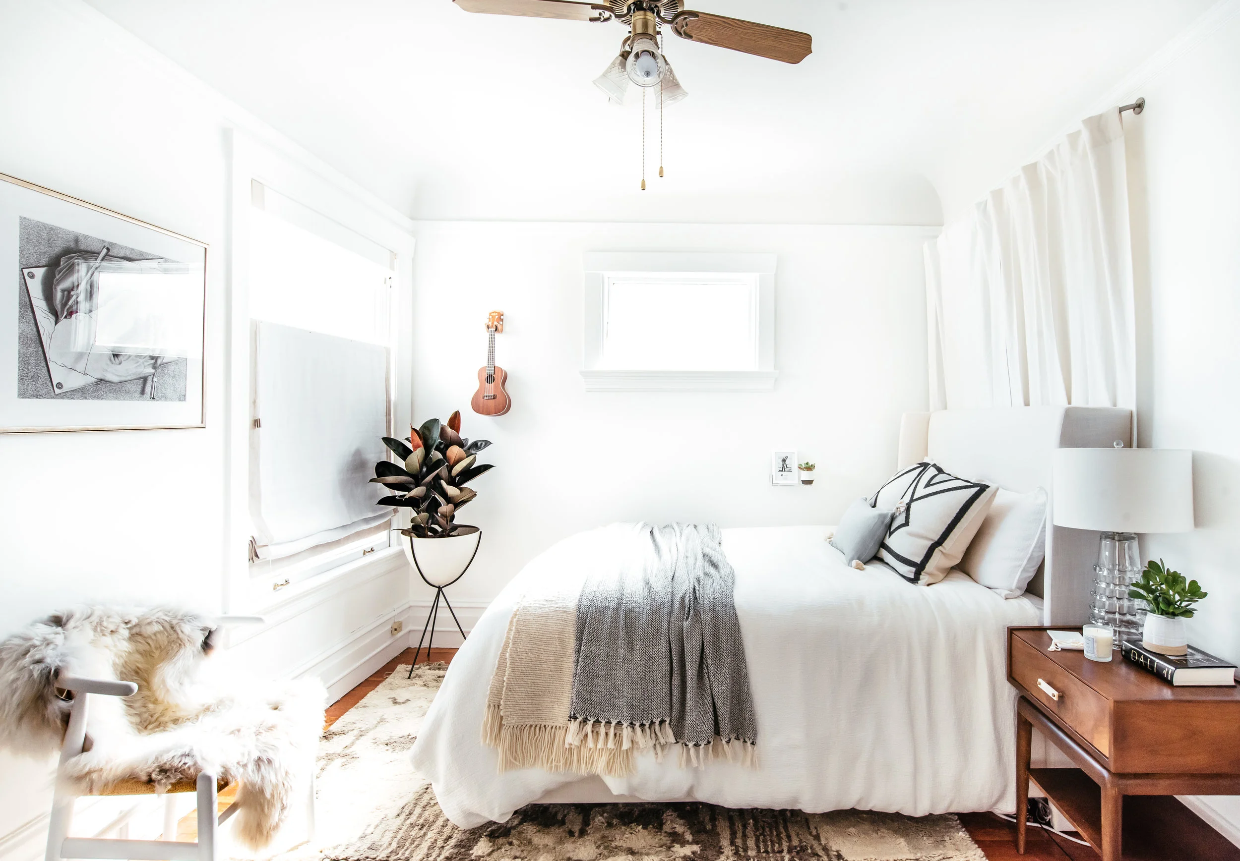nicole-bedroom-makeover-27.jpg