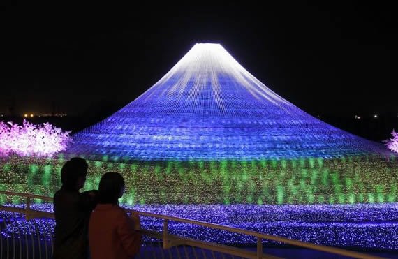 Nabana No Sato - Winter Illumination. (foto: tulipanorosa.blogspot.it )