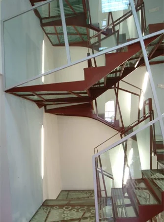 DETTAGLIO RAMPA centrale. ( CREDITI STUDIOEL T)