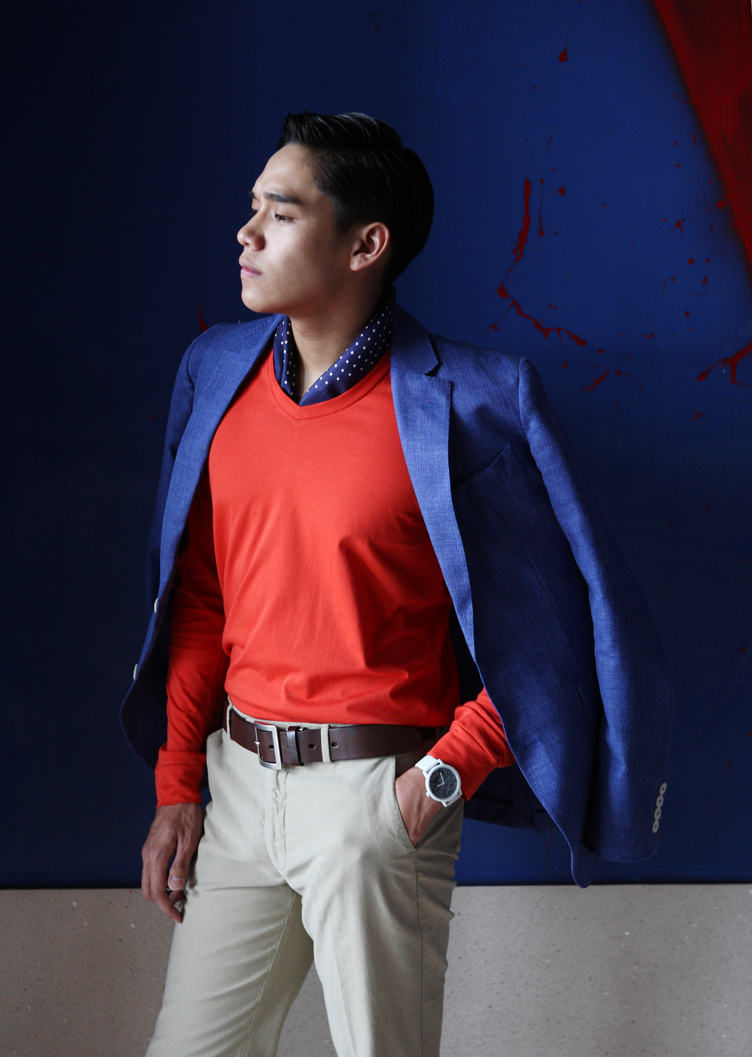 T shirt : NOXX / jacket and pants : Hackett / watch : Forrest