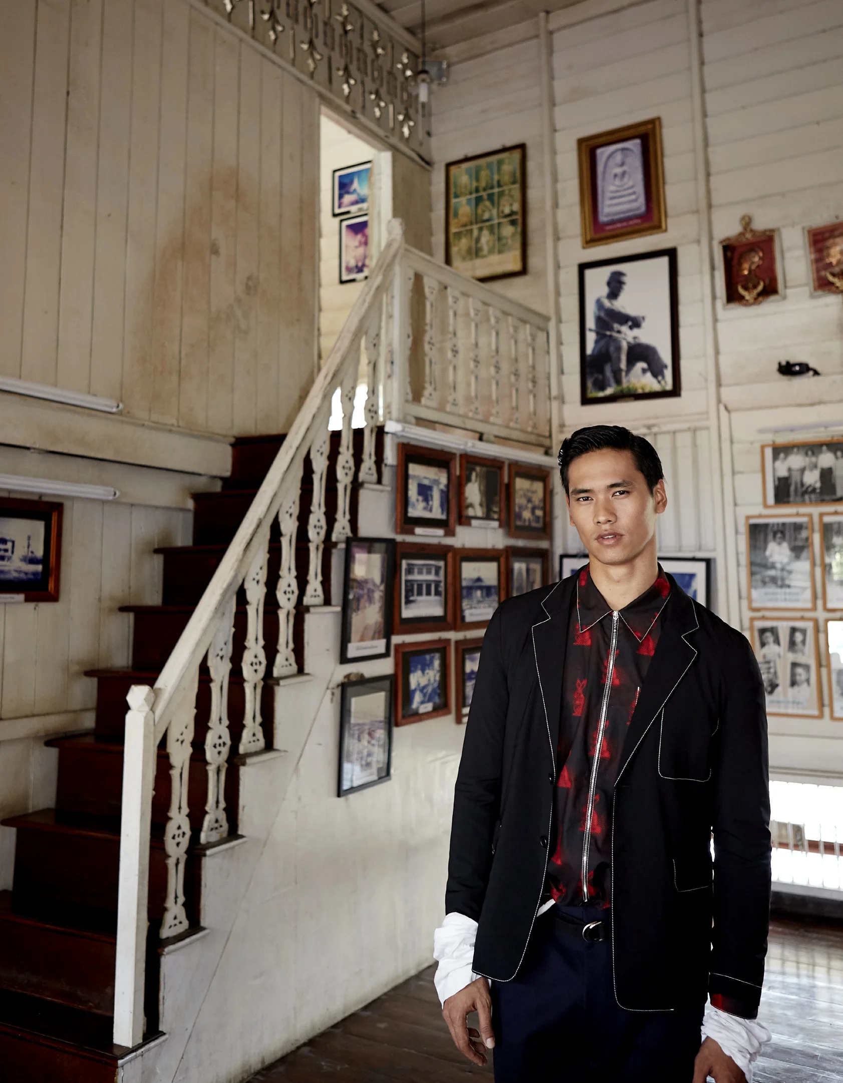 พิพิธภัณฑ์เมืองระยอง clothes : PRADA