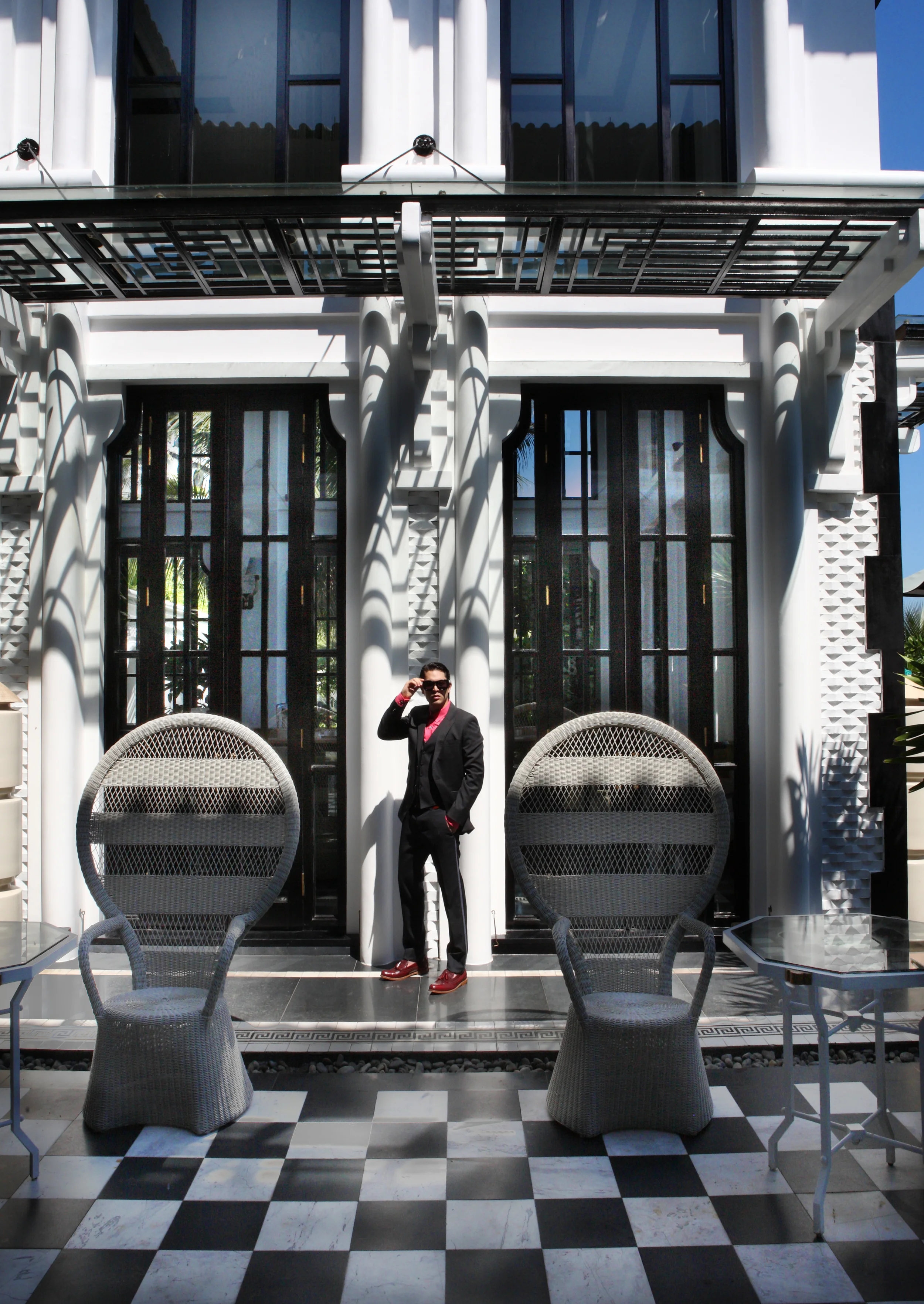 clothes and shoes : Singha Life