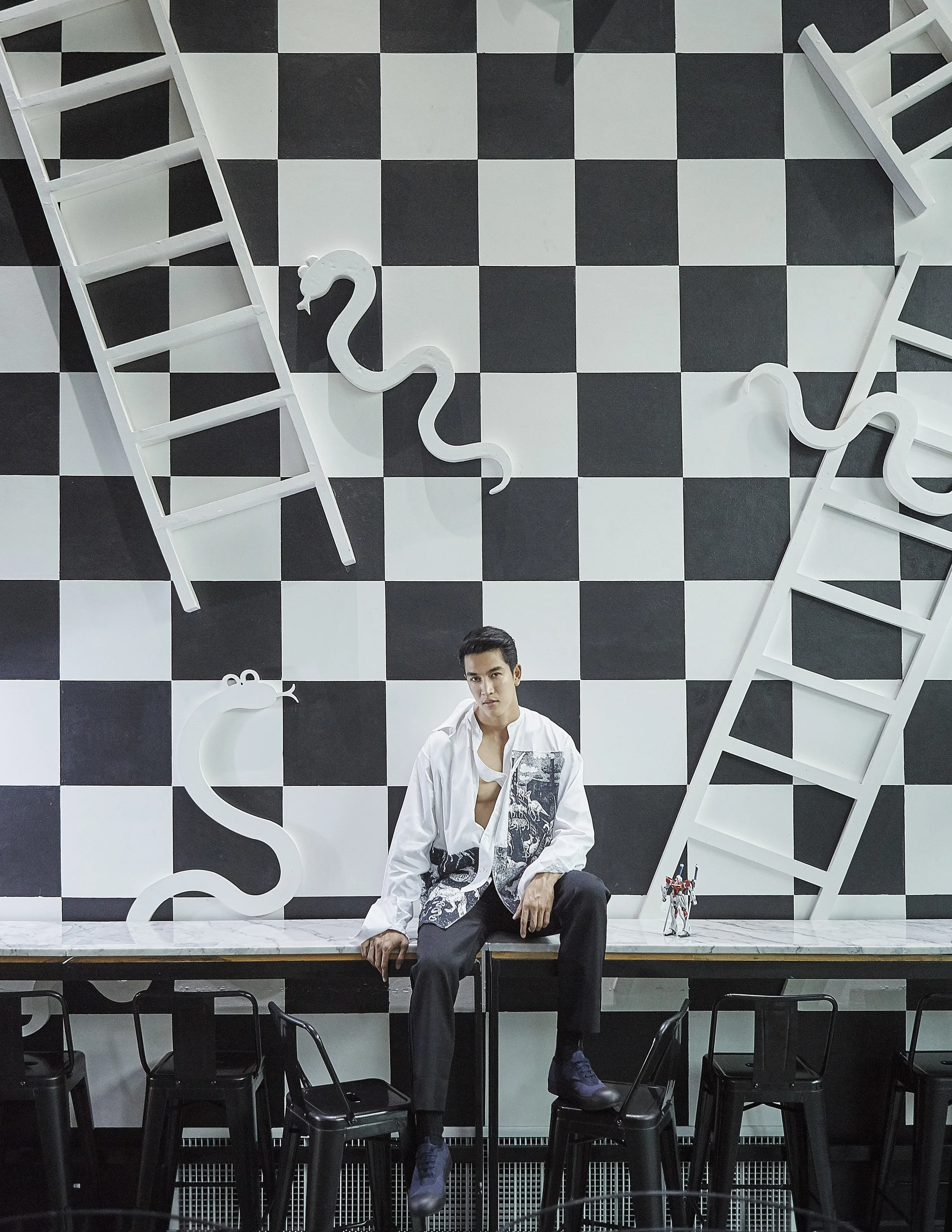 clothes and shoes : PRADA