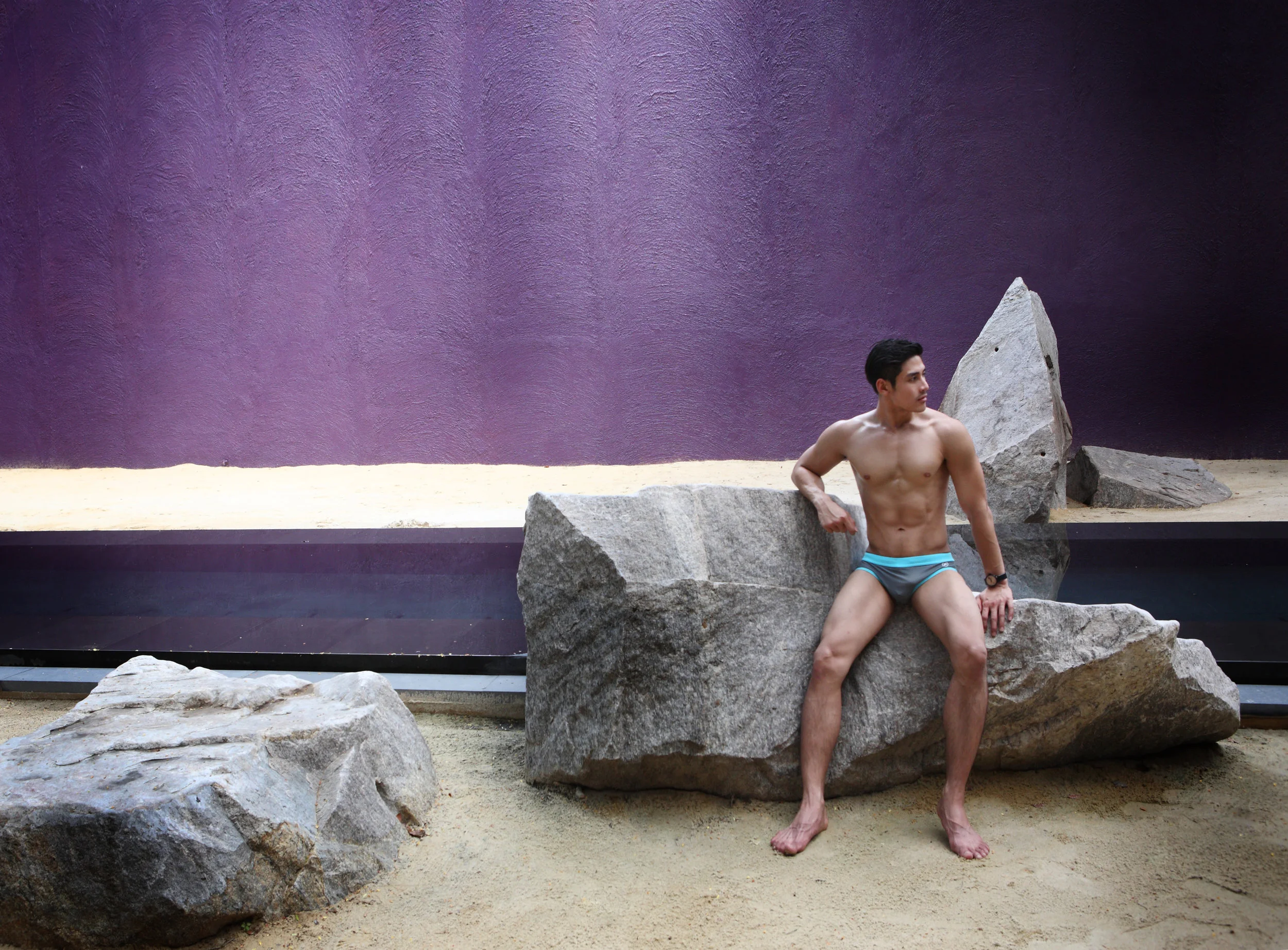 swimwear : NOXX / watch : FORREST