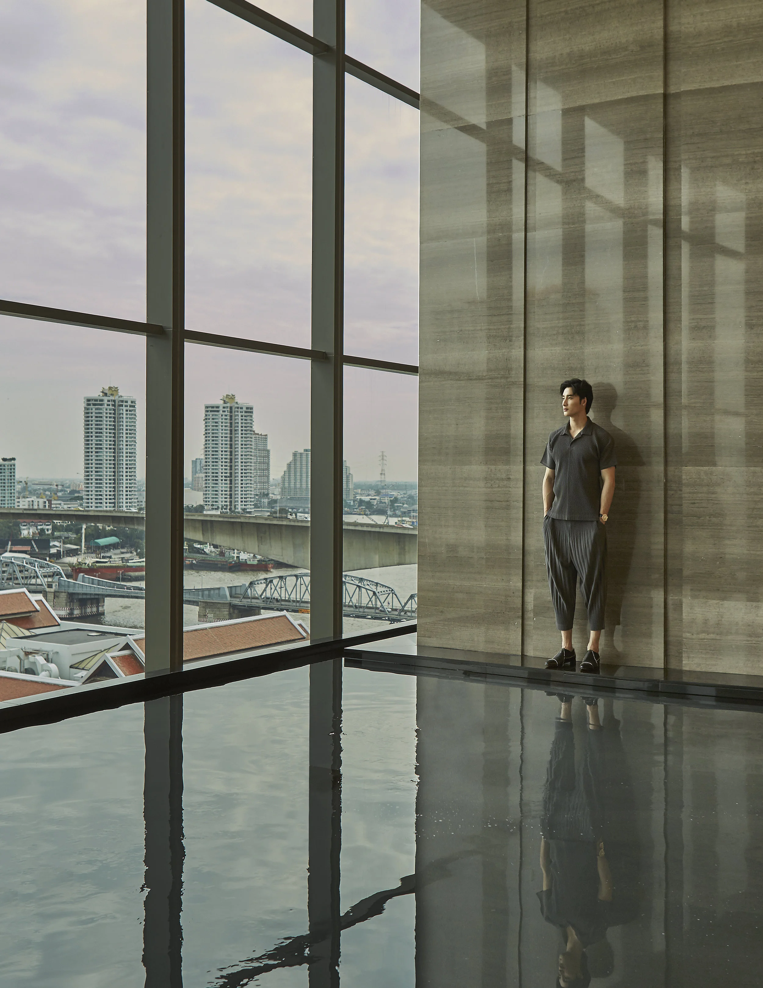 Clothes : Homme Plisse Issey Miyake / Shoes : Christian Louboutin
