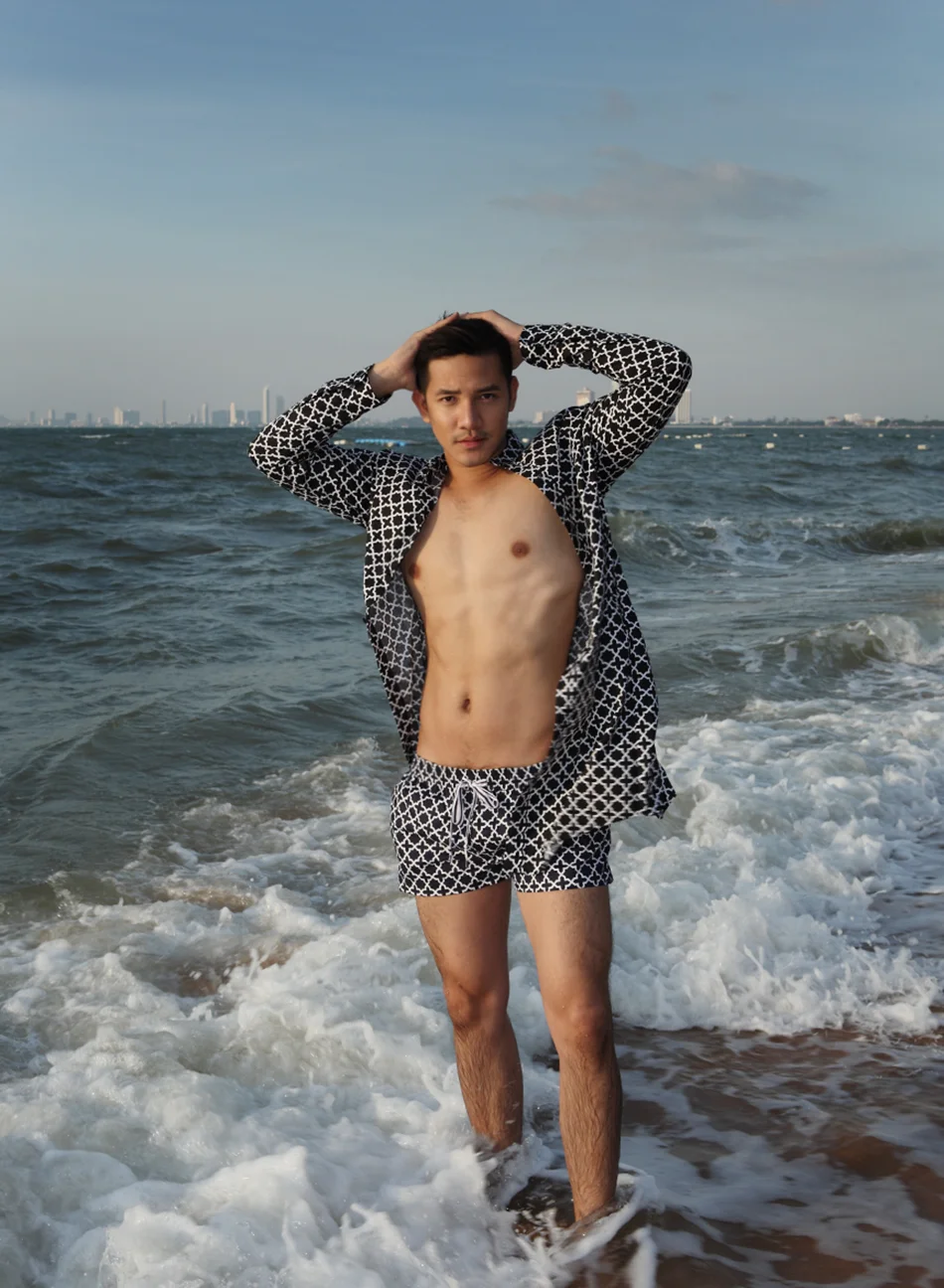 clothes : Fri 27 Nov.