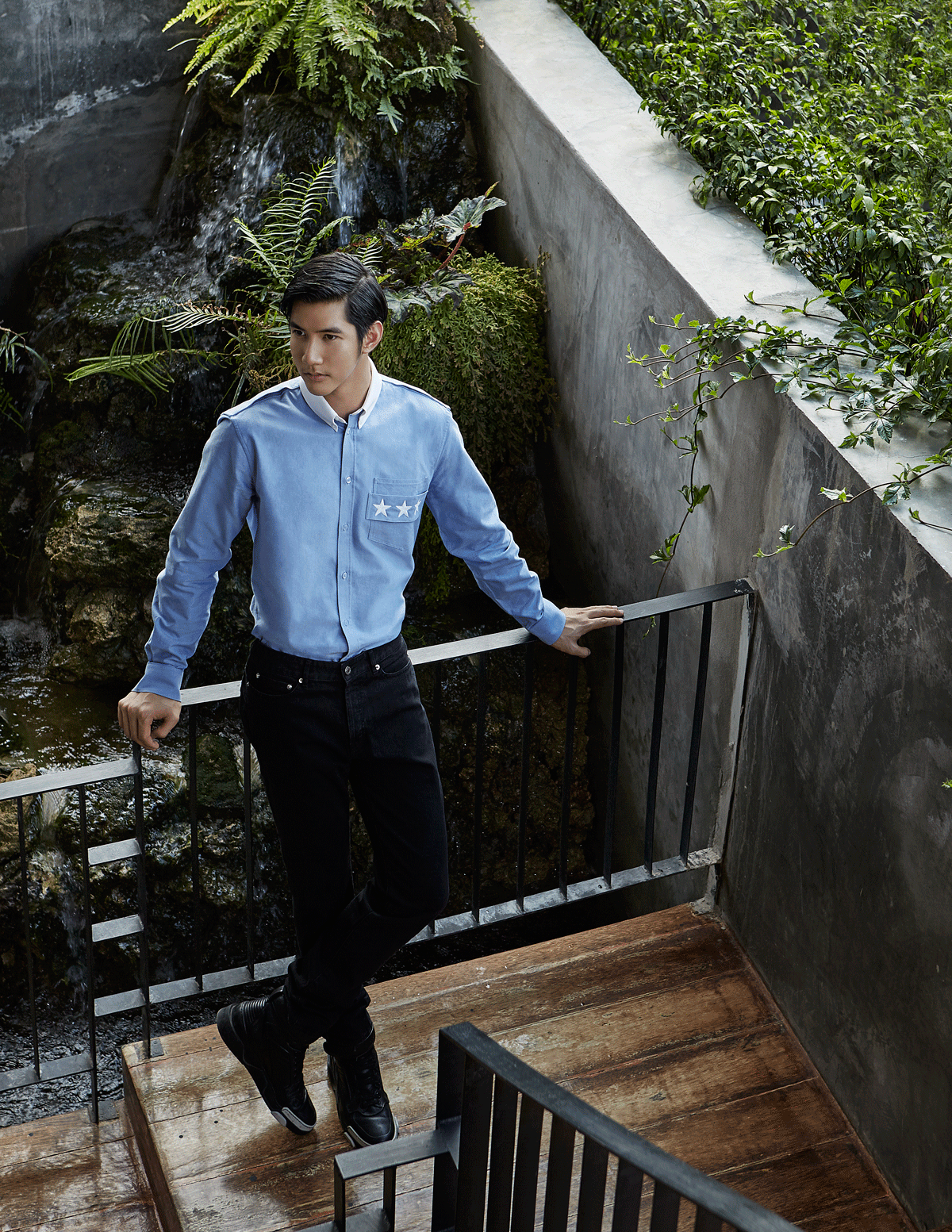 clothes and shoes : GIVENCHY