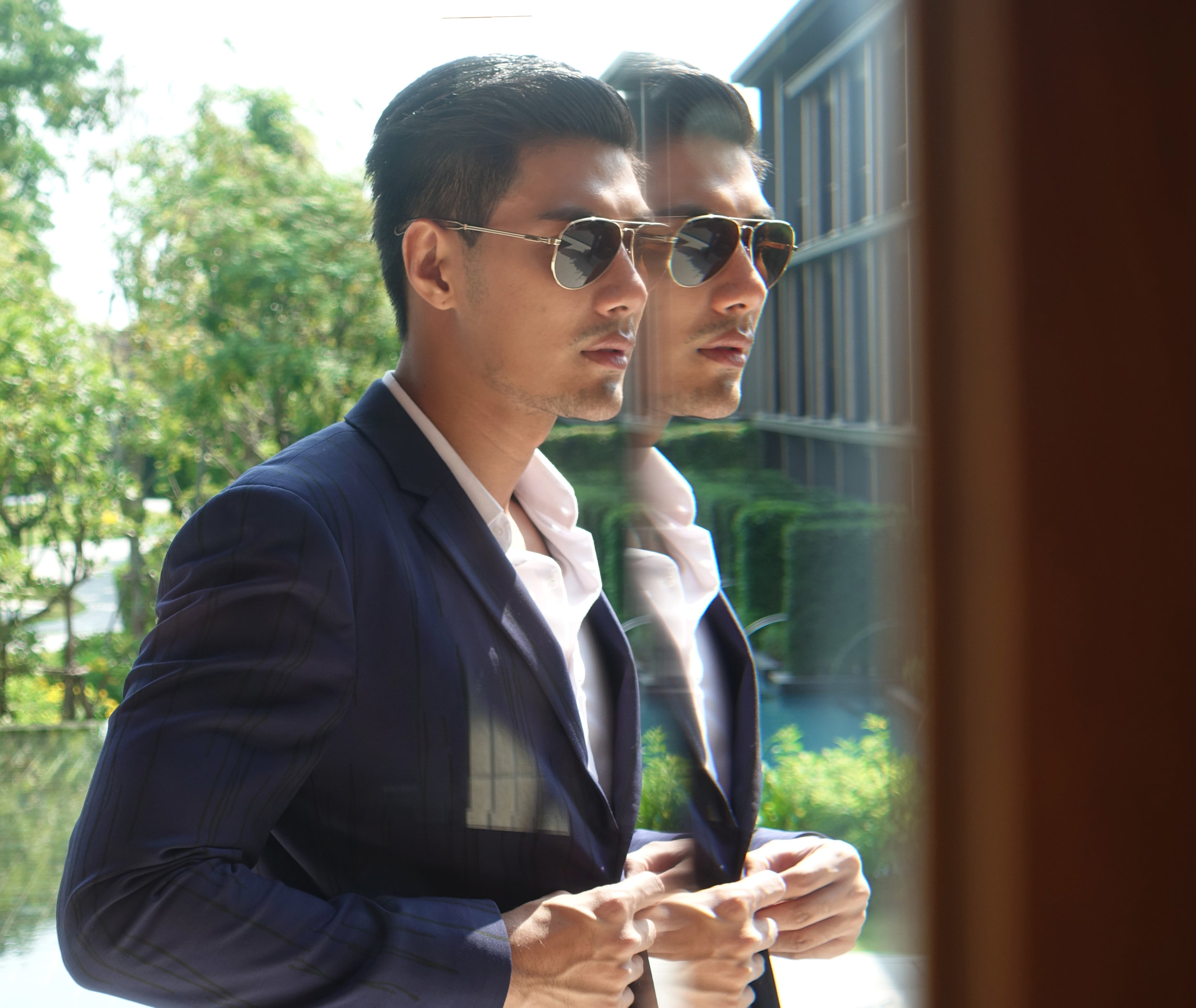 clothes : Calvin Klein Platinum / sunglasses : TAVAT