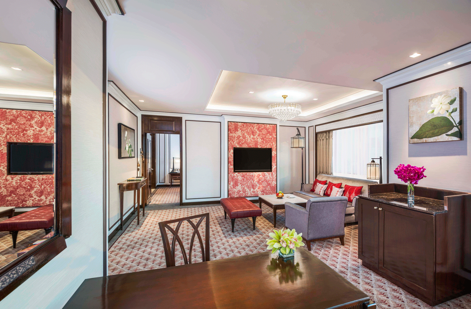 Athenee Suite