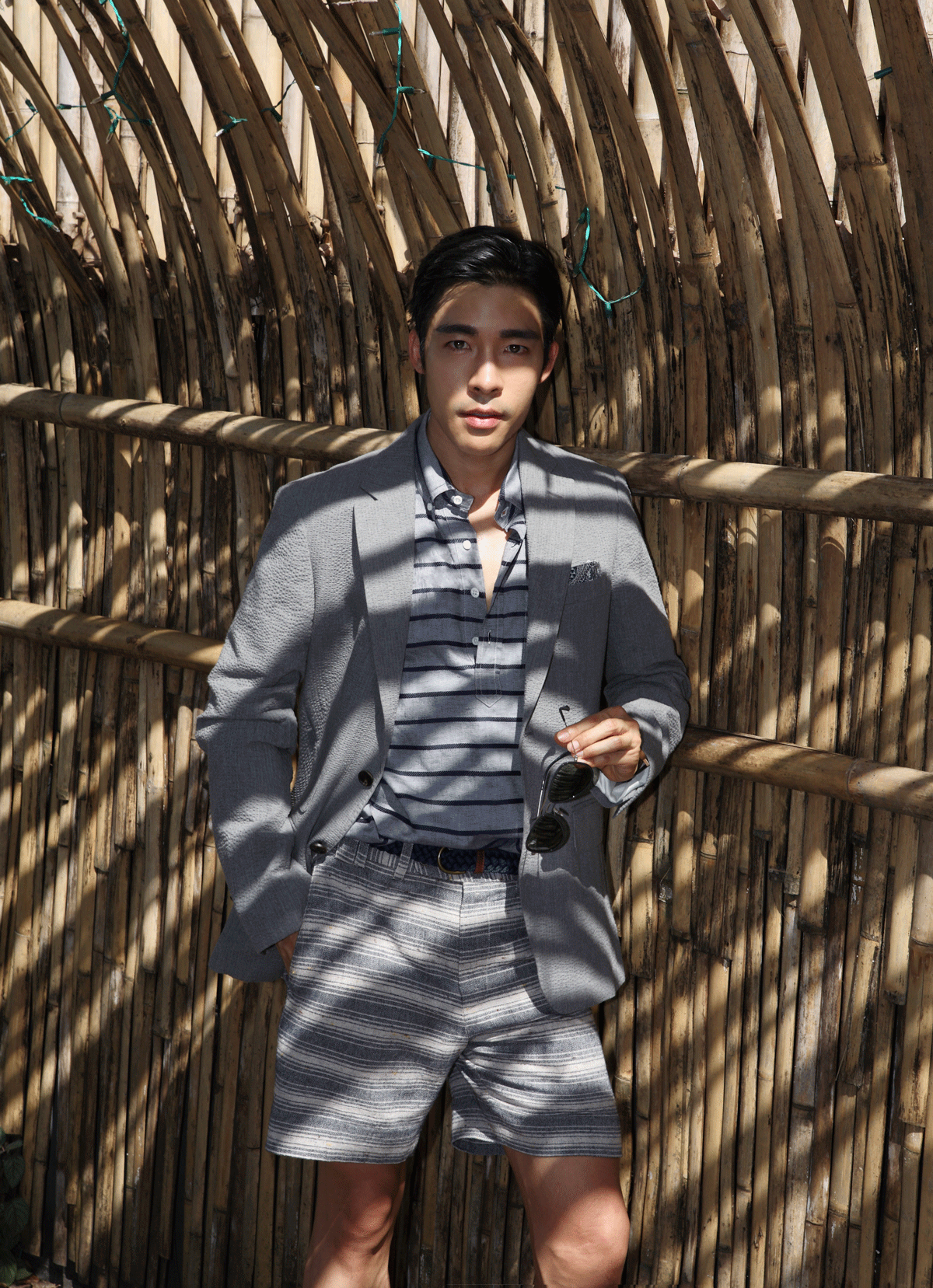 clothes : JBB* / sunglasses : GLAZZIQ