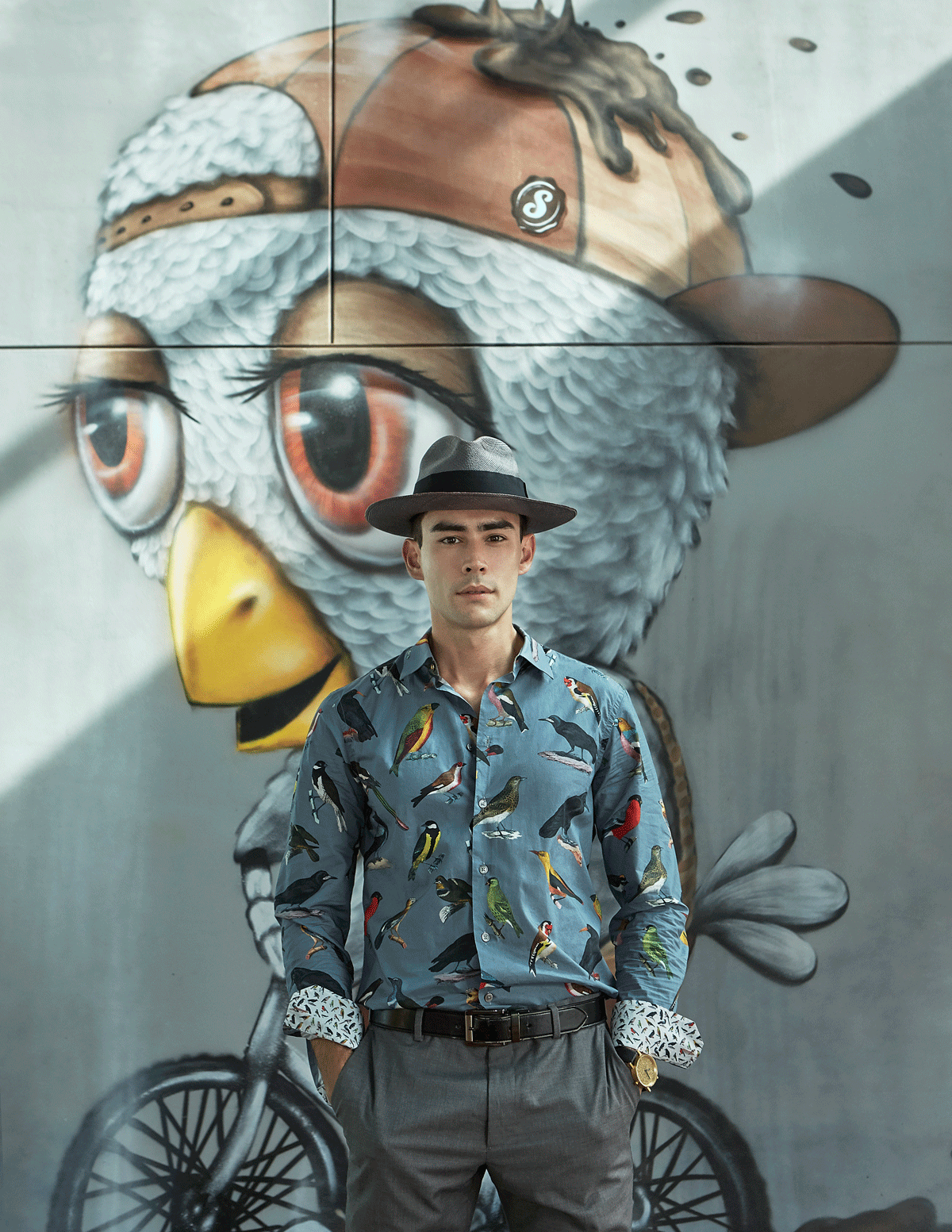 clothes : Paul Smith / watch : FORREST