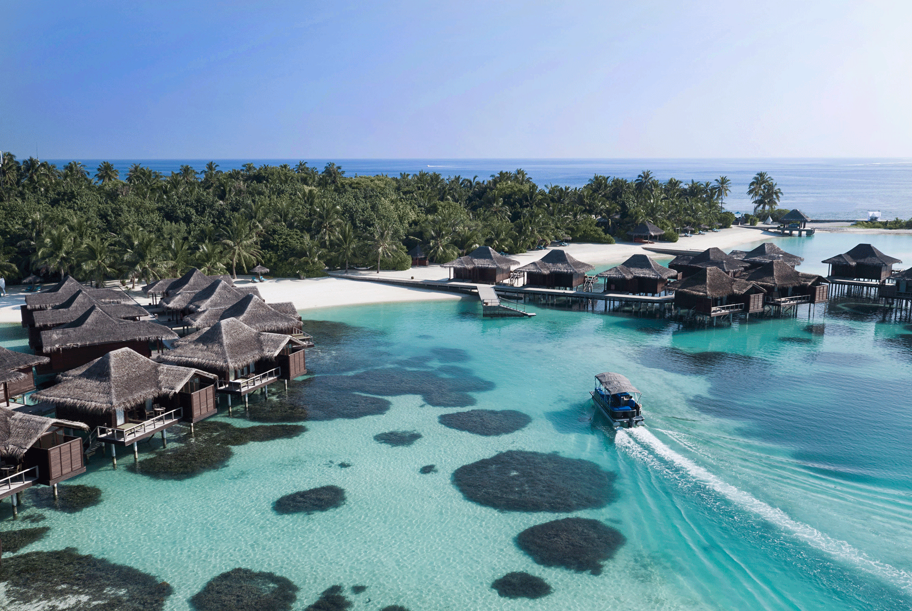 AVEL_Island_Ext_03_G_A_L-copy.png
