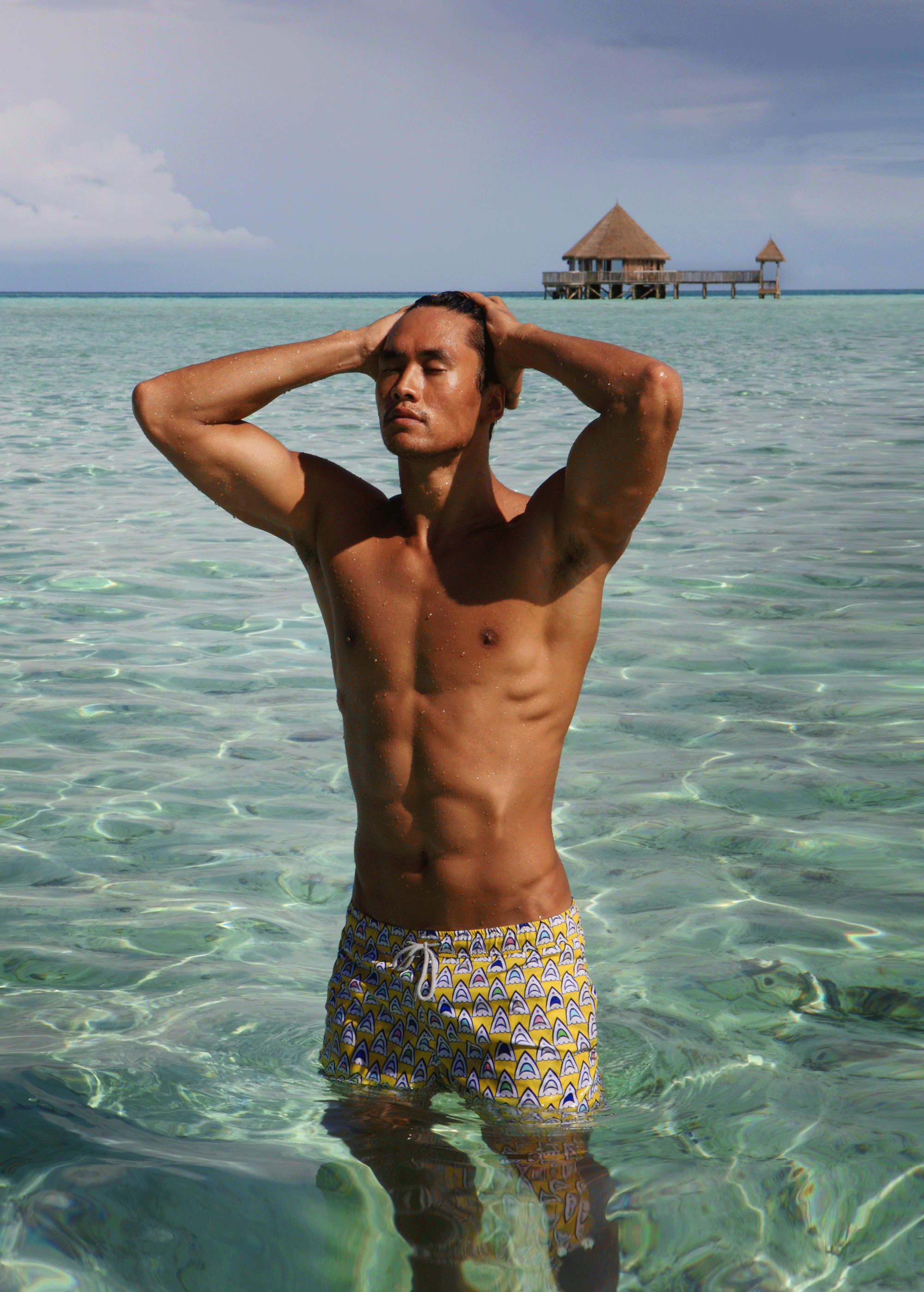 shorts : SALAWAN