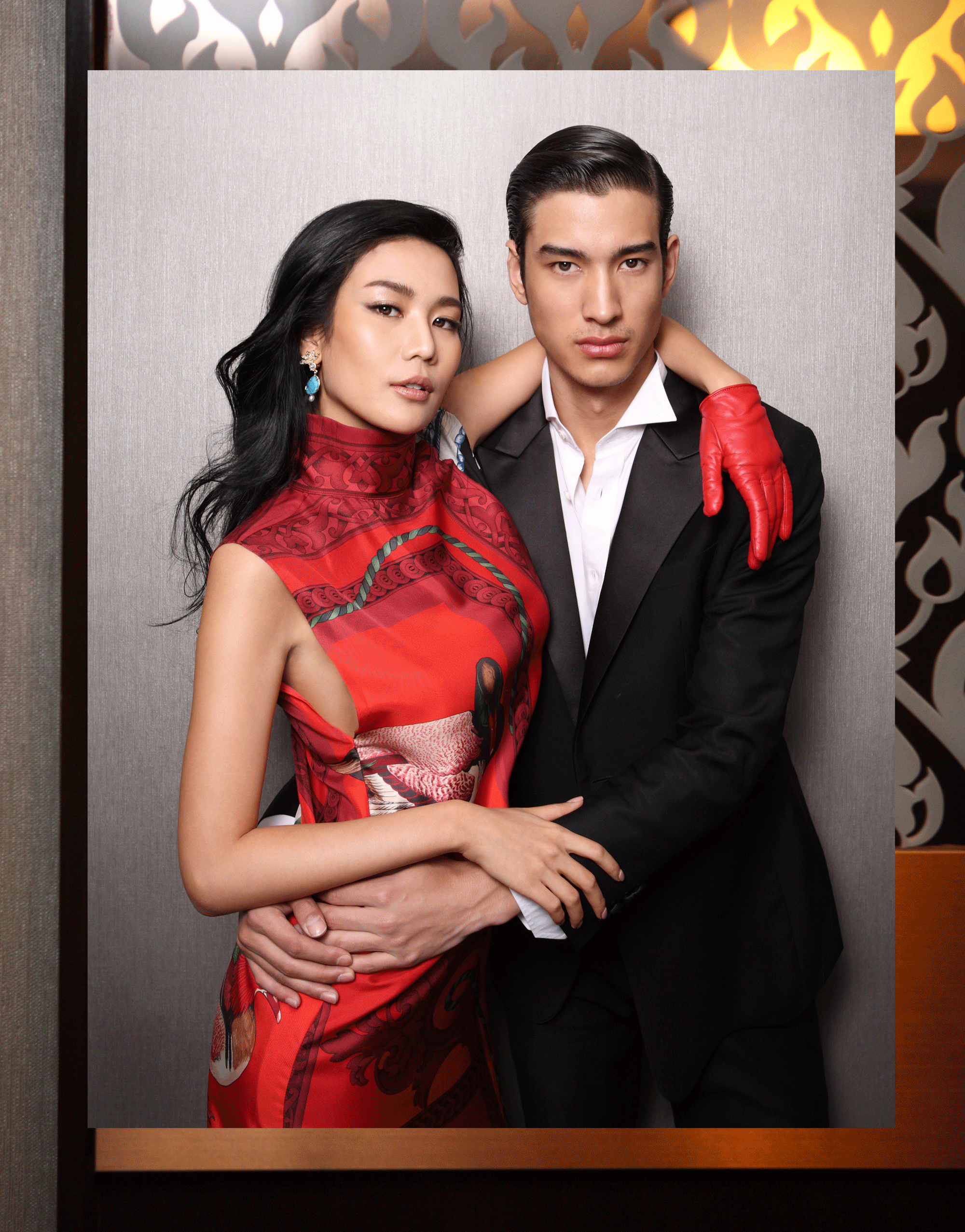 NING - dress & glove : Salvatore Ferragamo / earrings : 77th MARK - clothes : VVONSUGUNNASIL