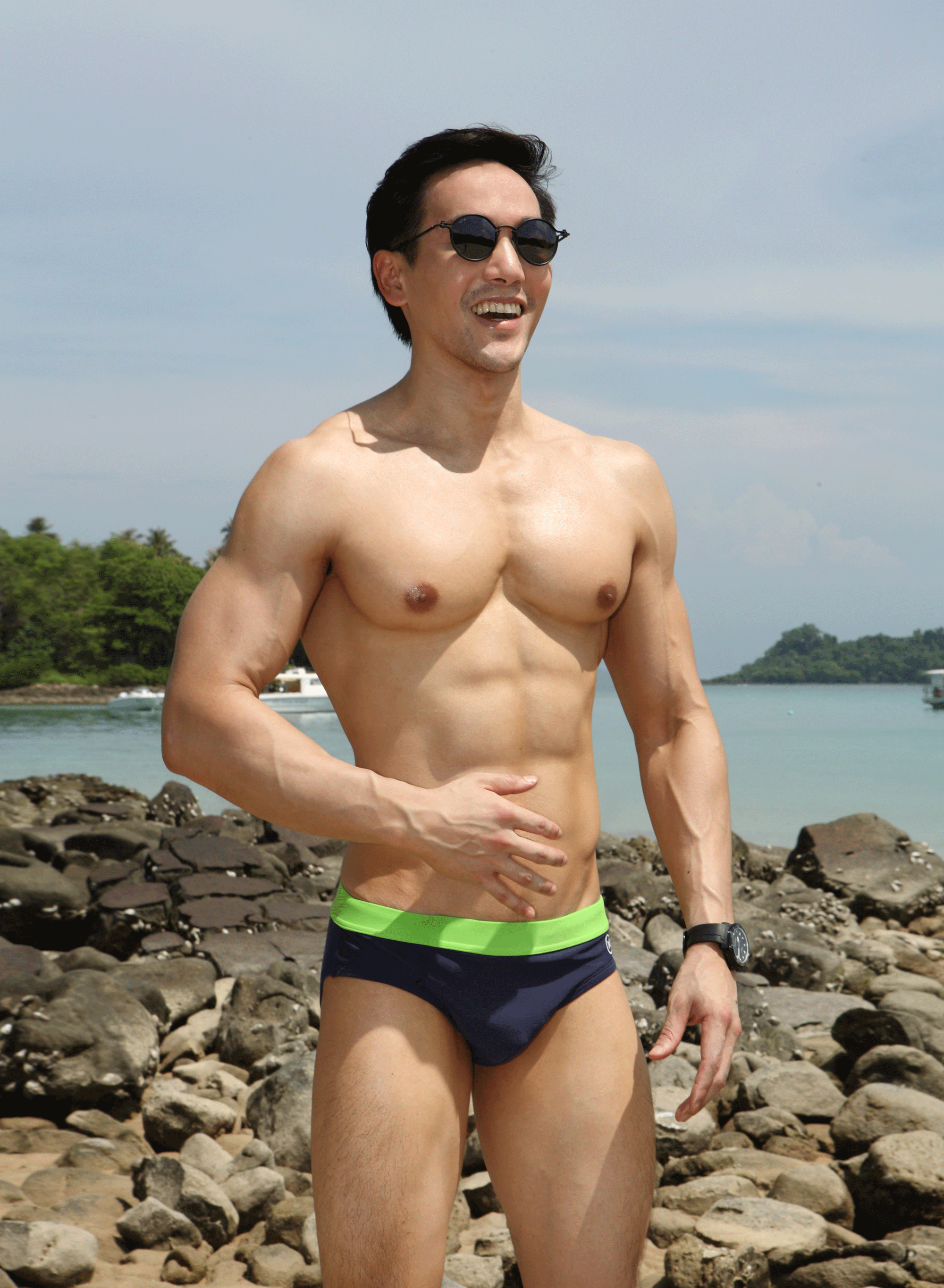 swimwear : NOXX / sunglasses : TAVAT watch : TISSOT Seastar Powermatic 80