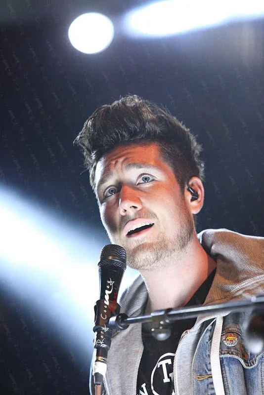 2 bastille_26211037832_o.jpg