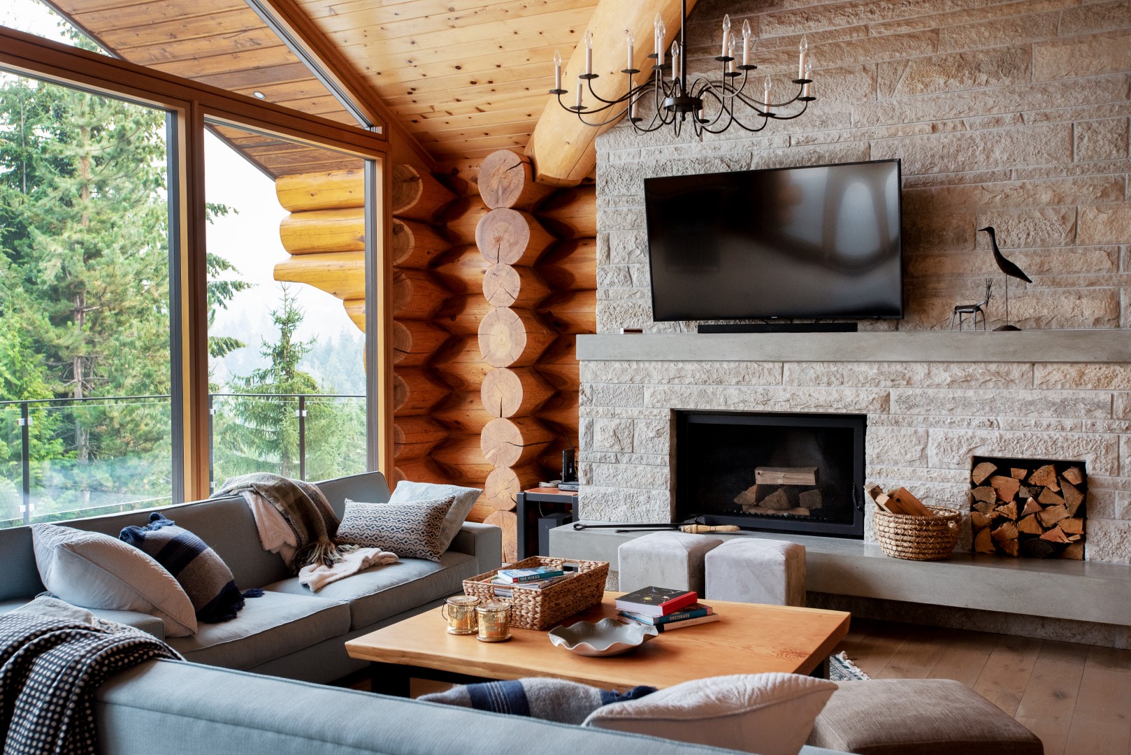 TM Design | Studio - Mountain Log Home