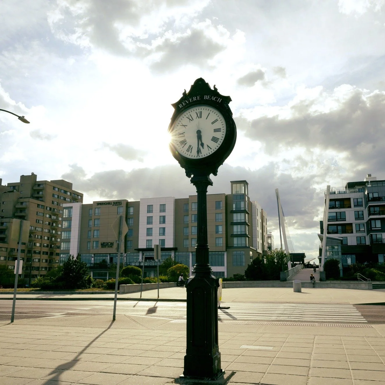 The iconic Revere Beach clock. Do you know what else is also iconic? Our real estate office on Revere Beach. 
✨Come by today to speak with and agent regarding all your real estate needs.
#RevereBeachLiving #BostonRealEstate #CoastalLiving #CityByTh