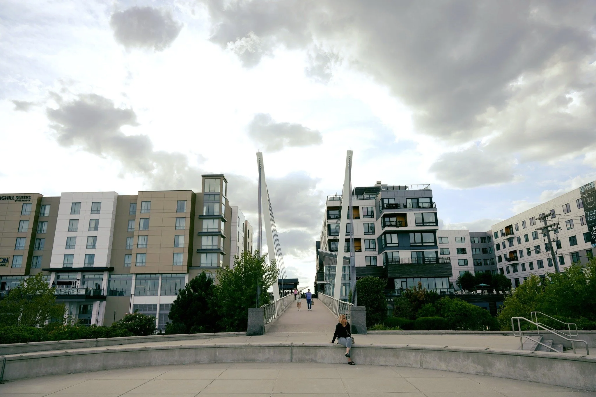 🏠🌊Ready to start looking for a property in Revere Beach?

Dina's Realty has you covered! Contact us today to learn more about what our services. 

#DinasRealty #RevereBeachRealty #BostonRealEstate #BostonBuyers #BostonSellers #RealEstateExperts #Tr