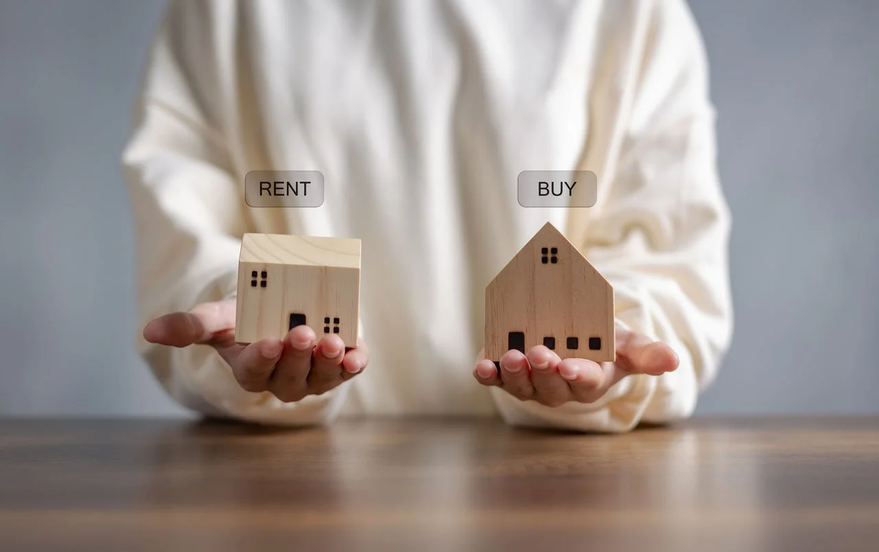 Renting vs. Buying: Which makes more sense? 

Renting offers flexibility, while homeownership can provide long-term stability and the opportunity to build equity. The best choice depends on your financial goals, lifestyle, and future plans.

Thinking