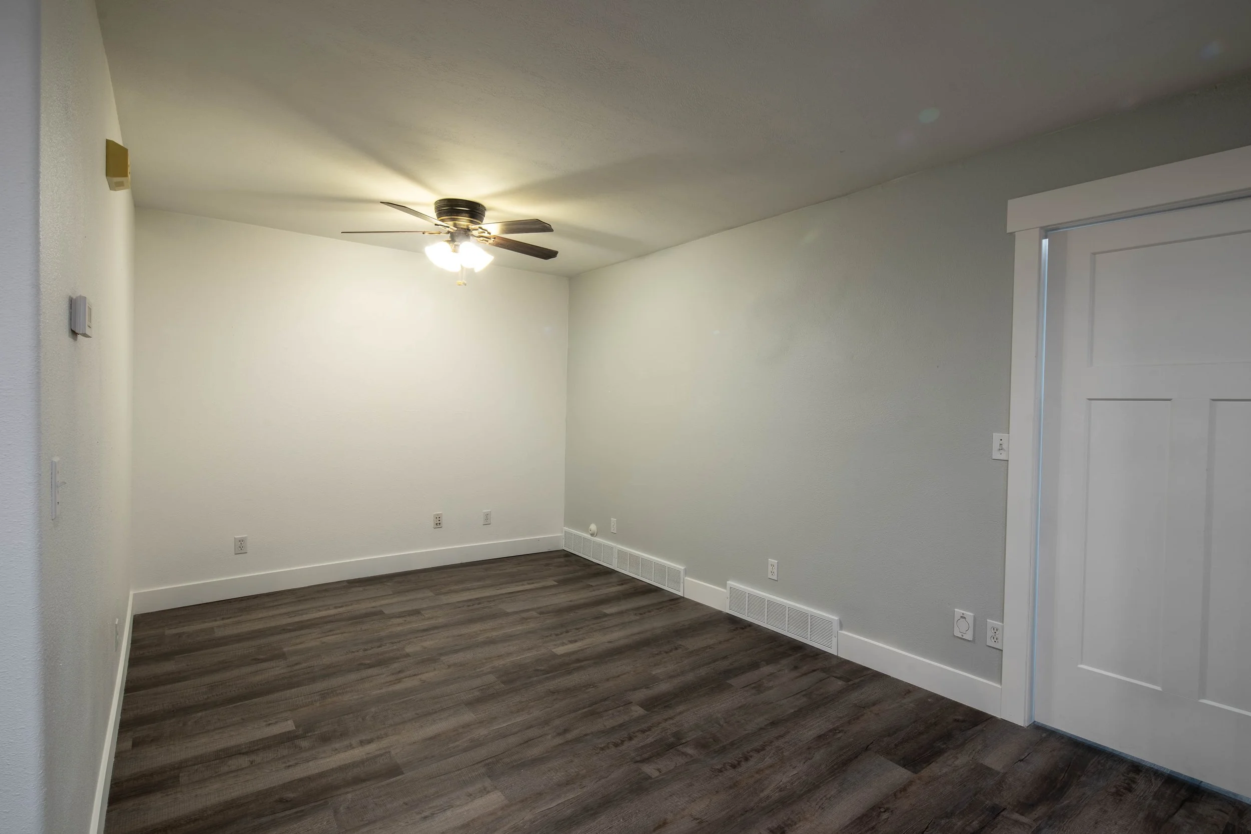 White Listing Photos-5.jpg