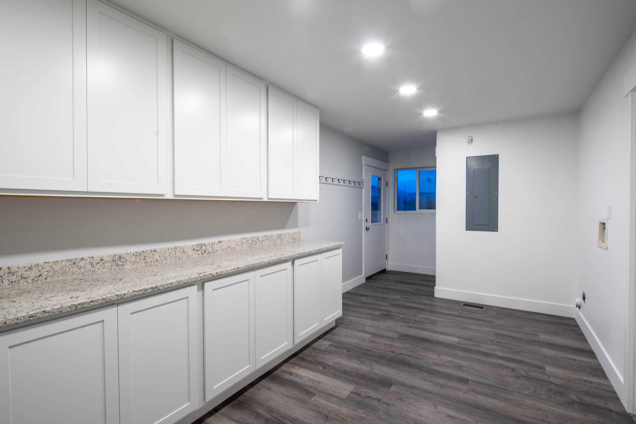 White Listing Photos-6.jpg