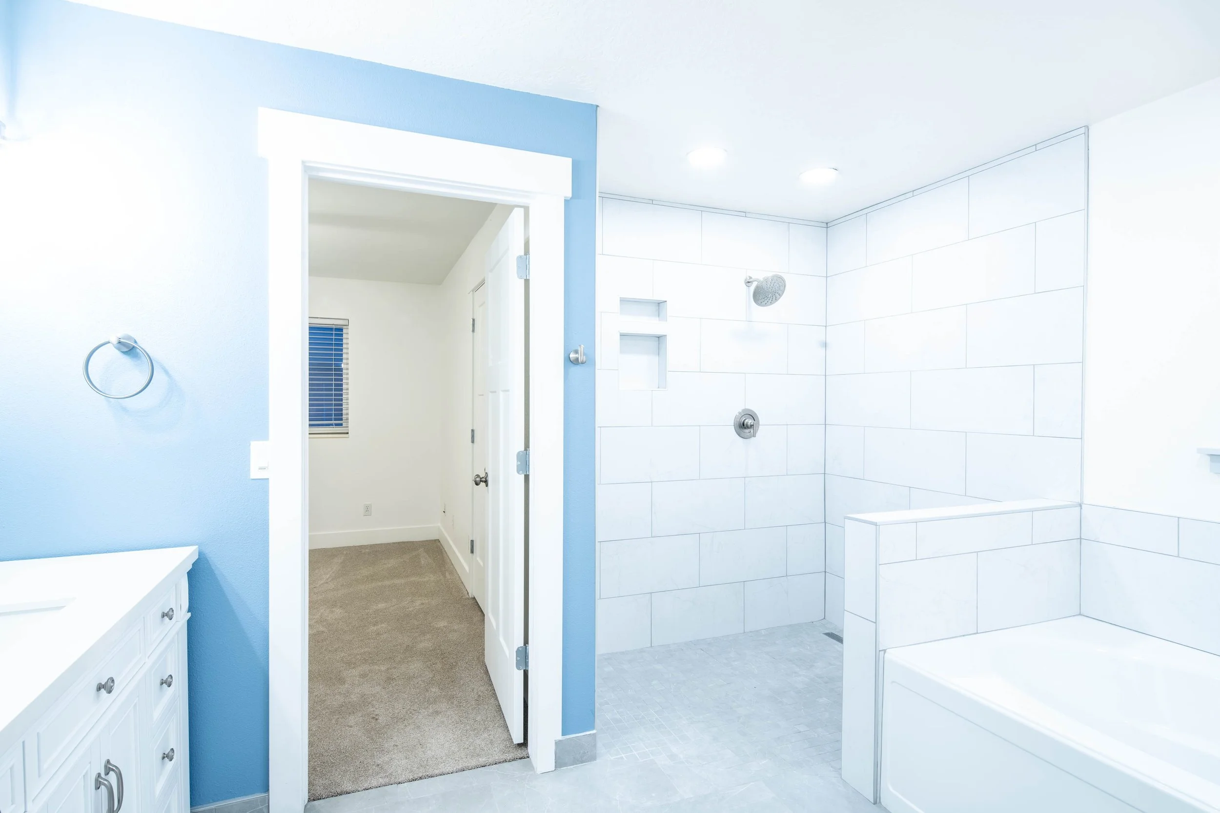 White Listing Photos-13.jpg