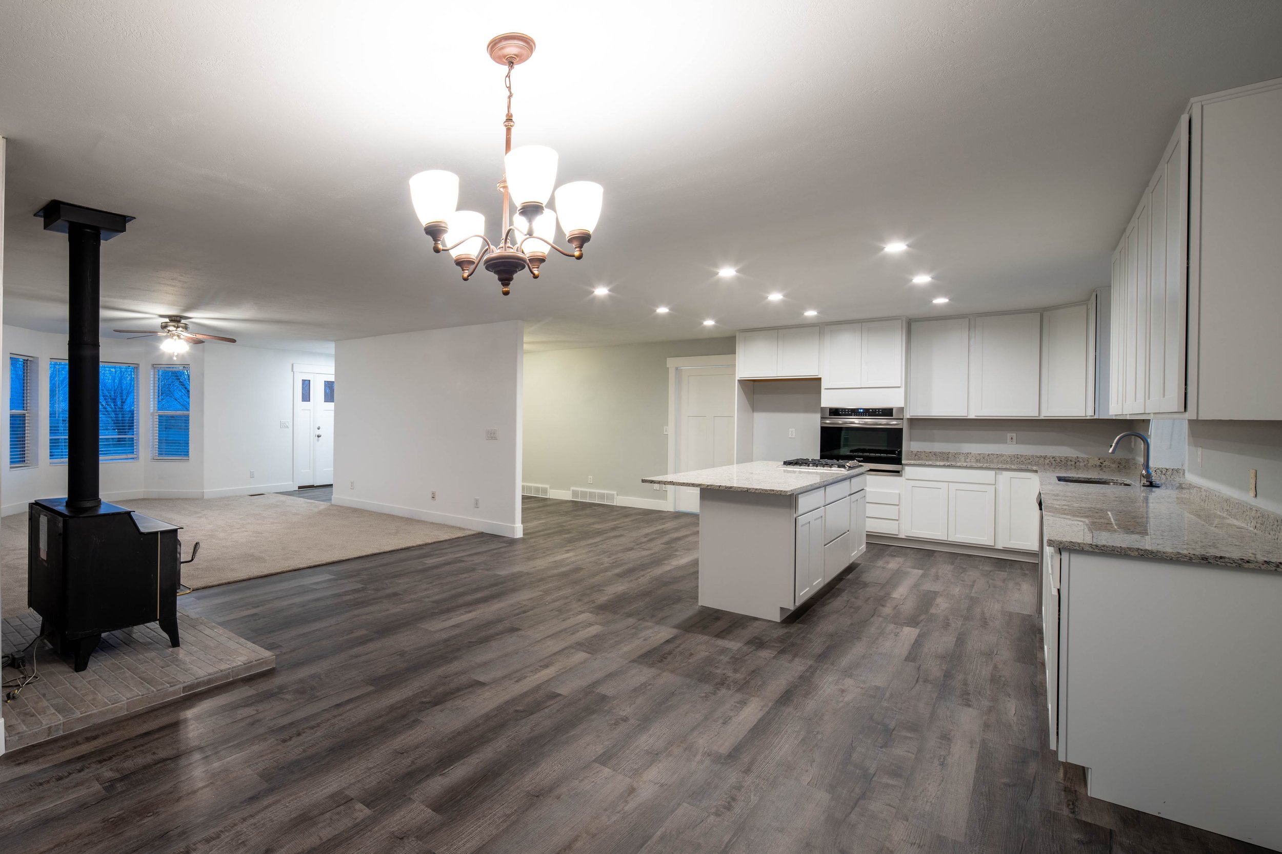 White Listing Photos-17.jpg