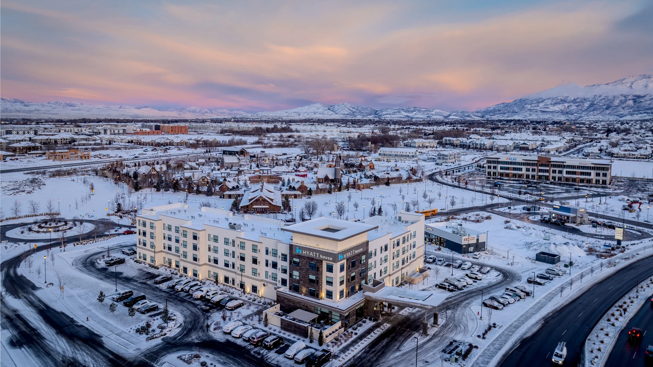 Hyatt House Snowy Pink Morning-1.jpg