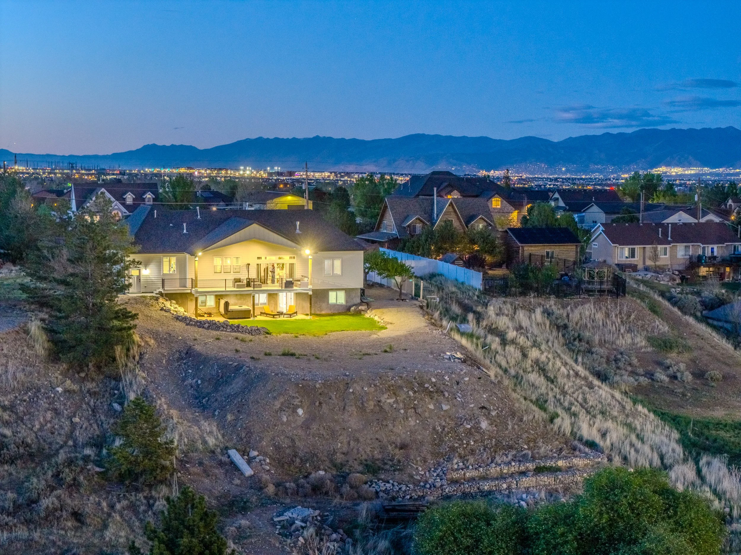 HDR Aerials of Chen - Mitten Listing-9.jpg