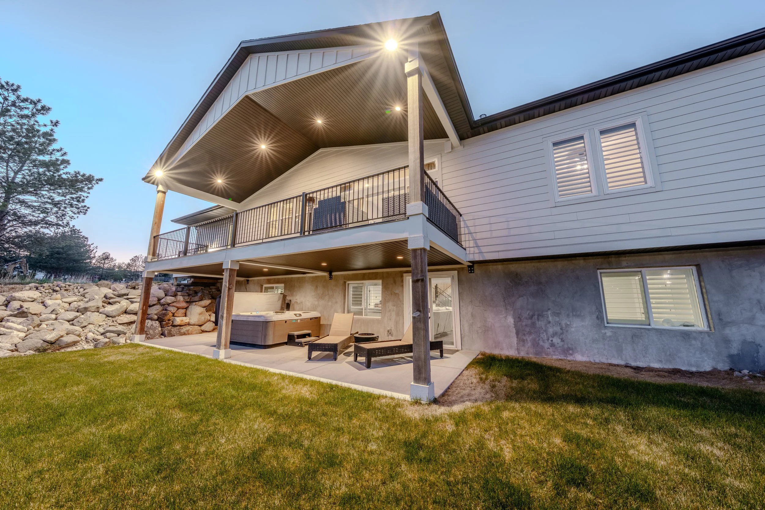HDR Interior and Sony photos of Chen - Mitten-48.jpg