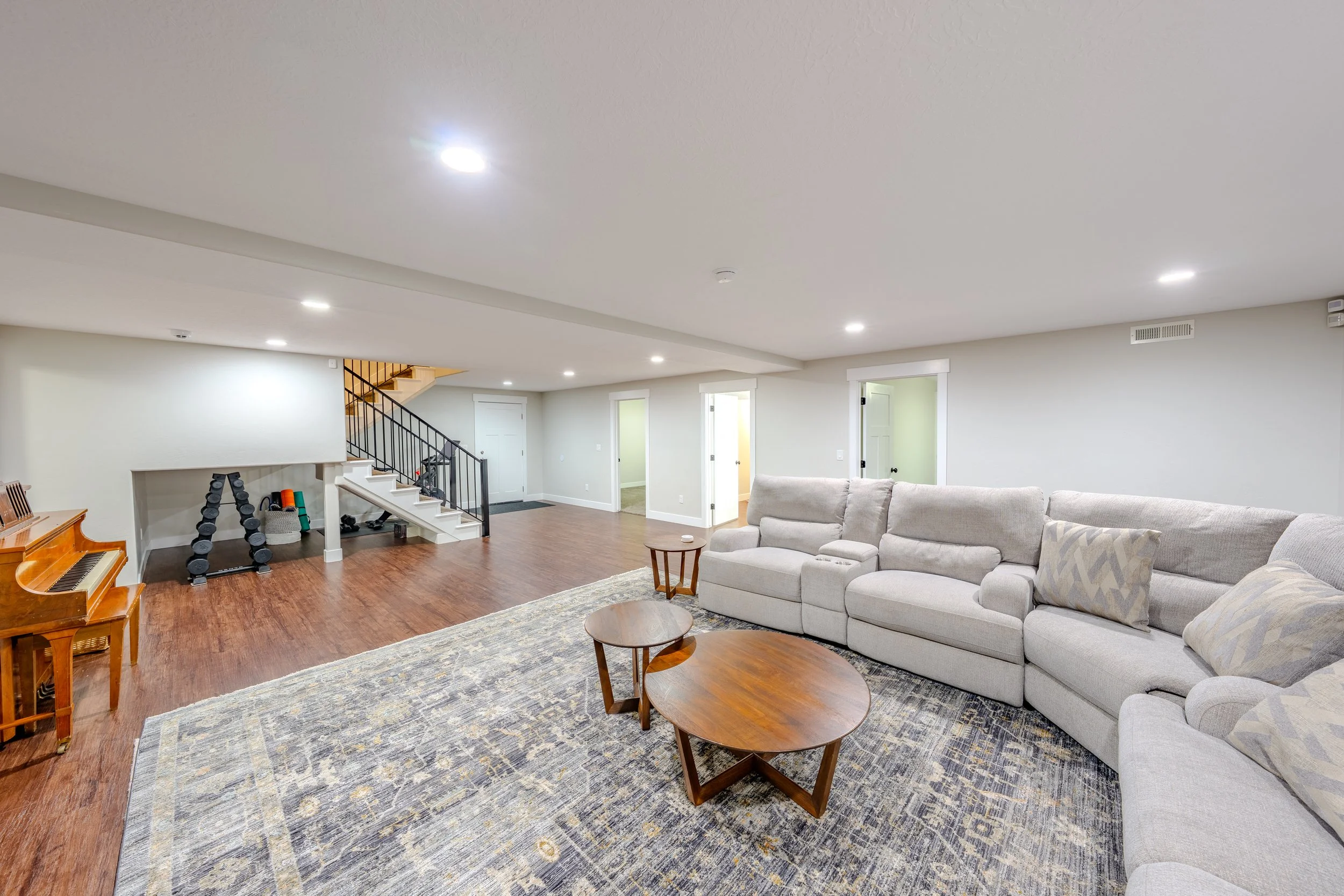 HDR Interior and Sony photos of Chen - Mitten-58.jpg