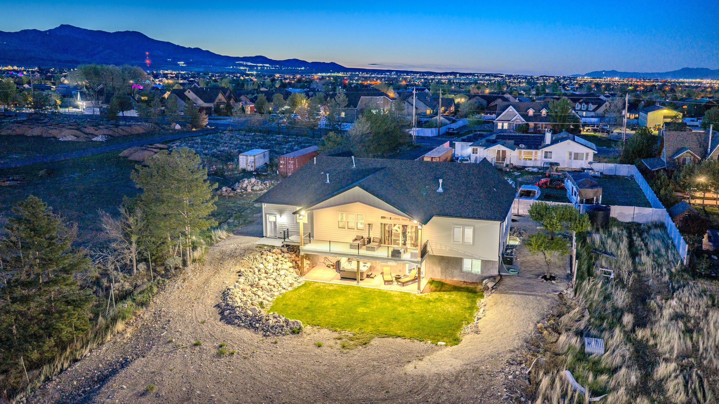 HDR Aerials of Chen - Mitten Listing-1.jpg