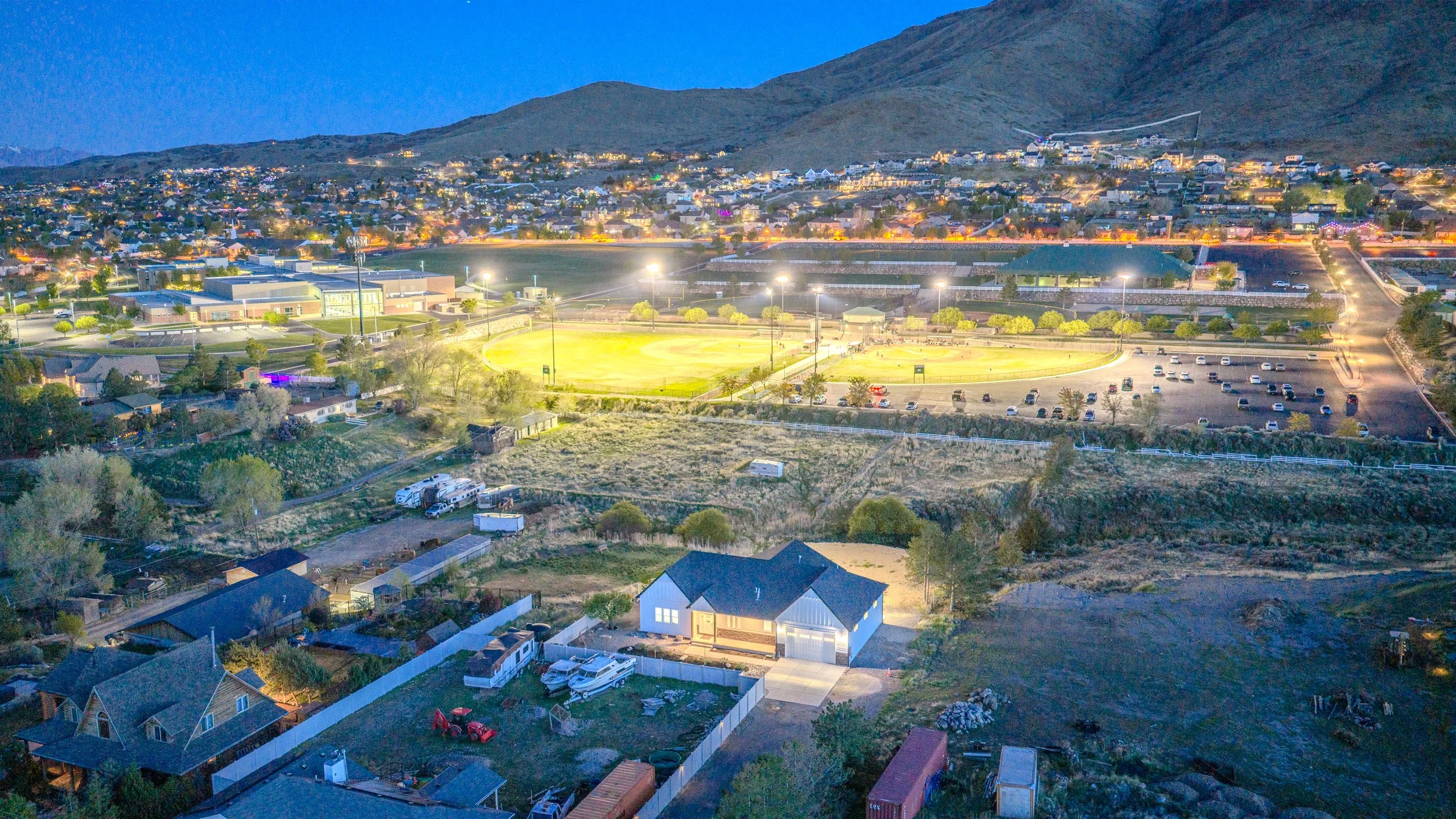 HDR Aerials of Chen - Mitten Listing-3.jpg