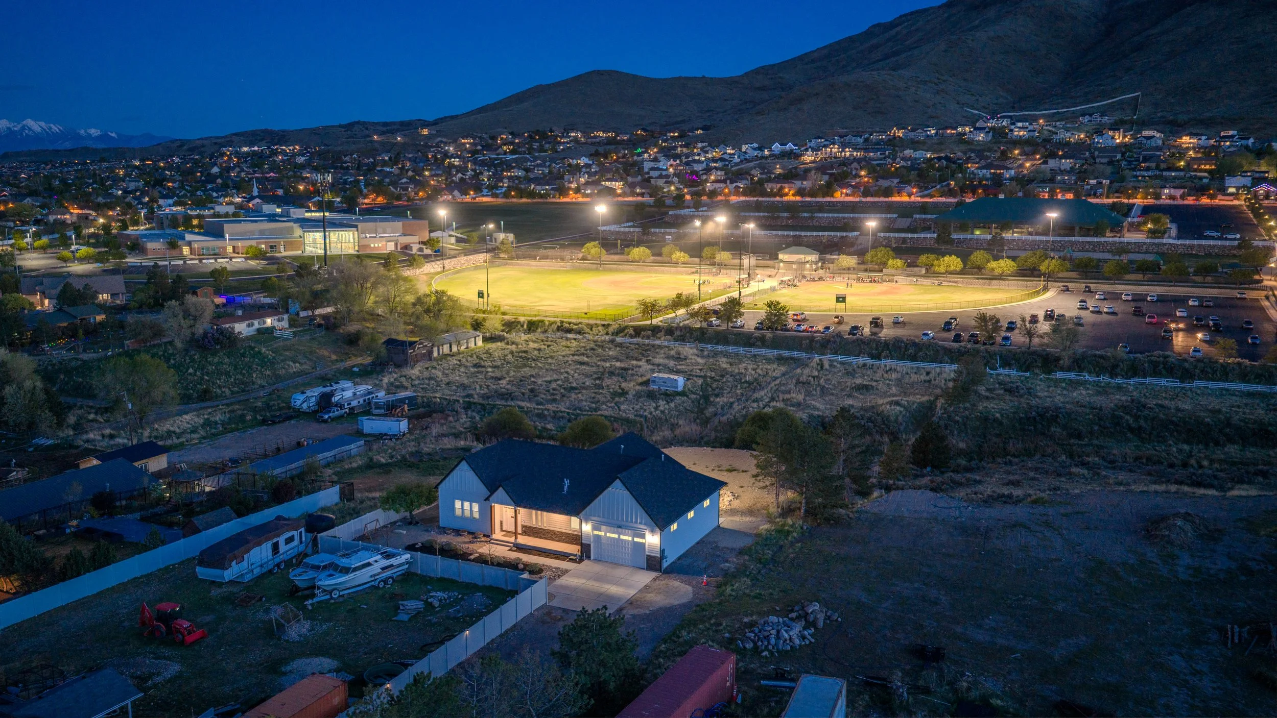 HDR Aerials of Chen - Mitten Listing-14.jpg