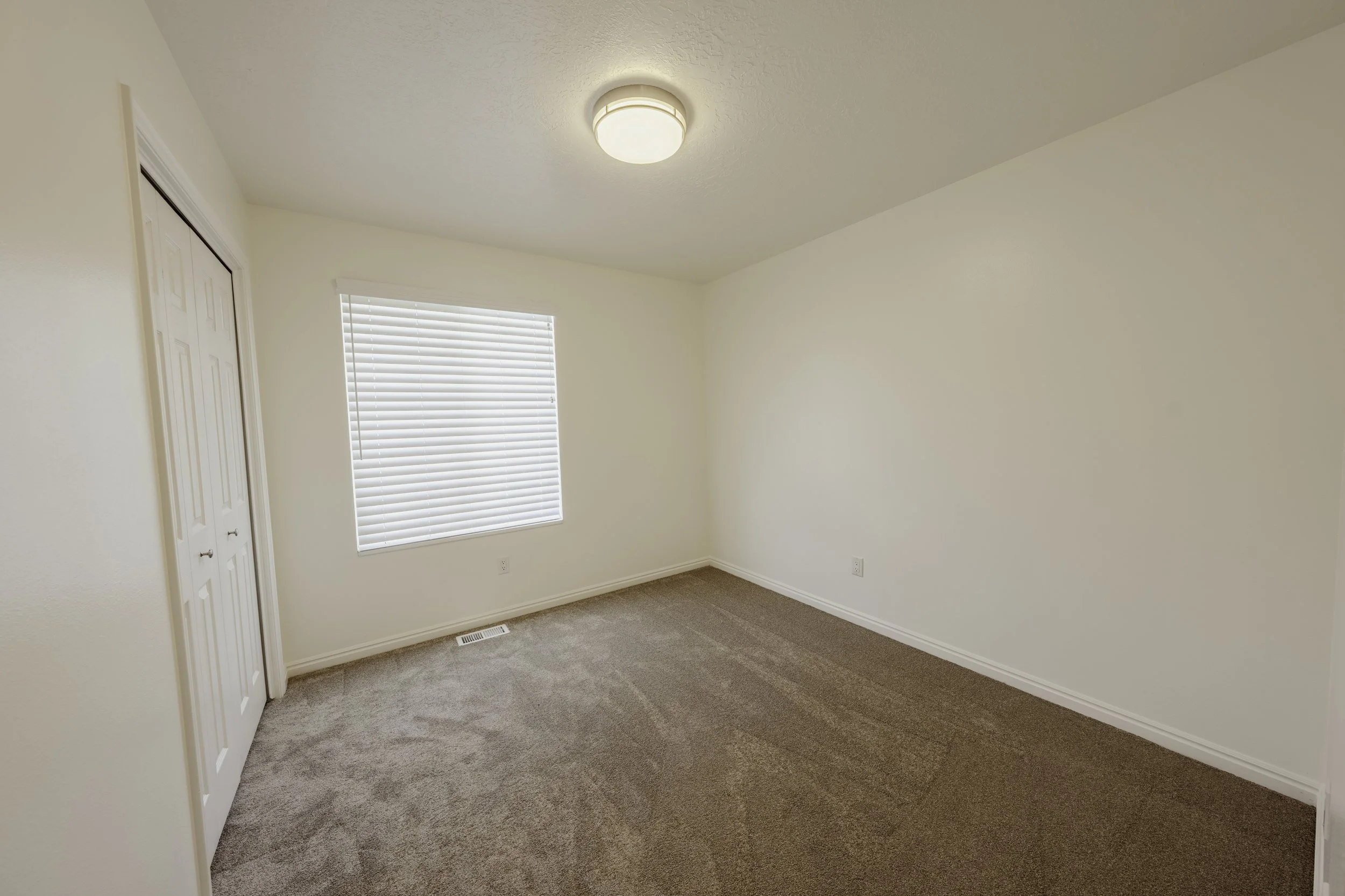 CHRISTMAS LISTING PHOTOS TR09-29.jpg