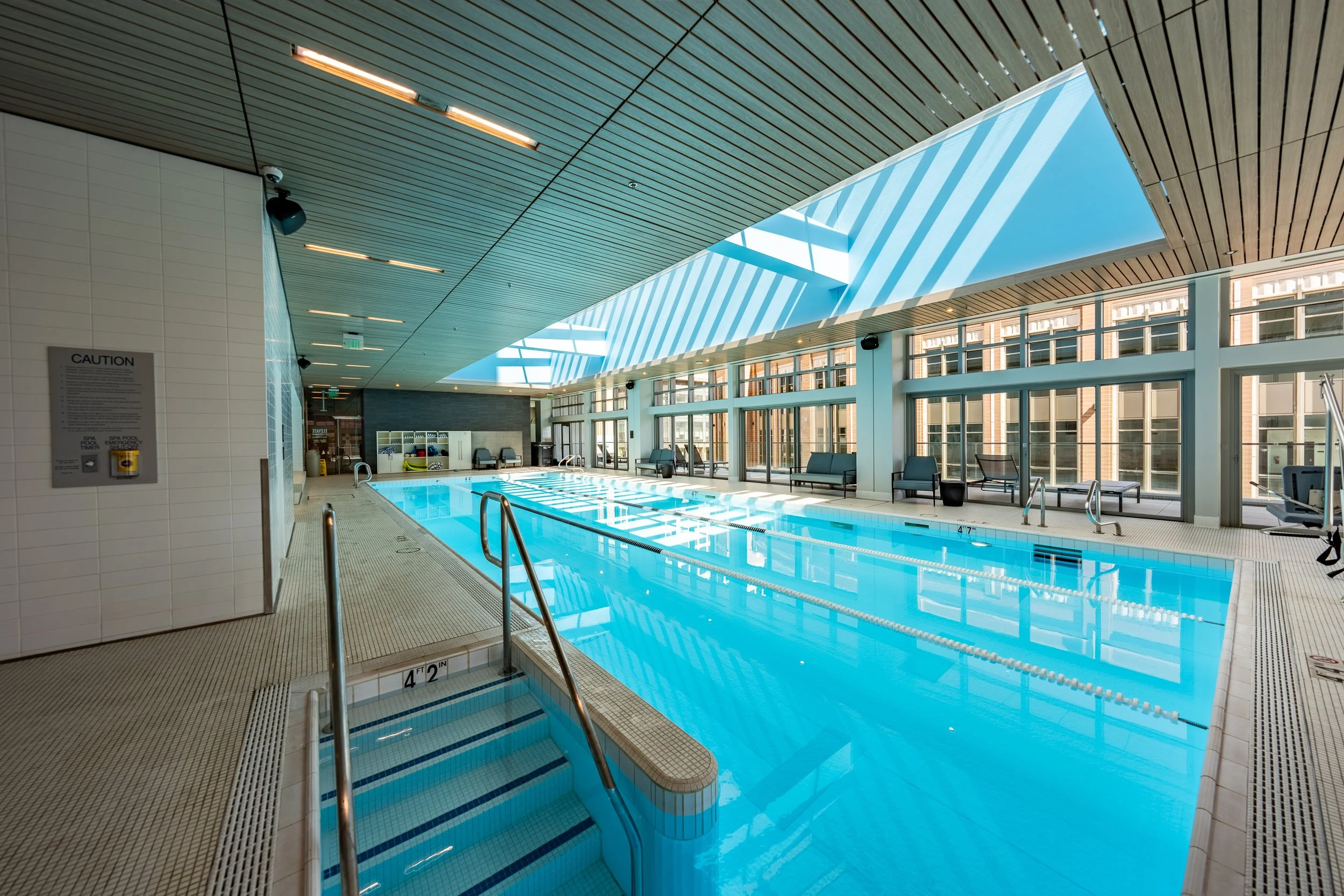 Regent Condo-27.jpg