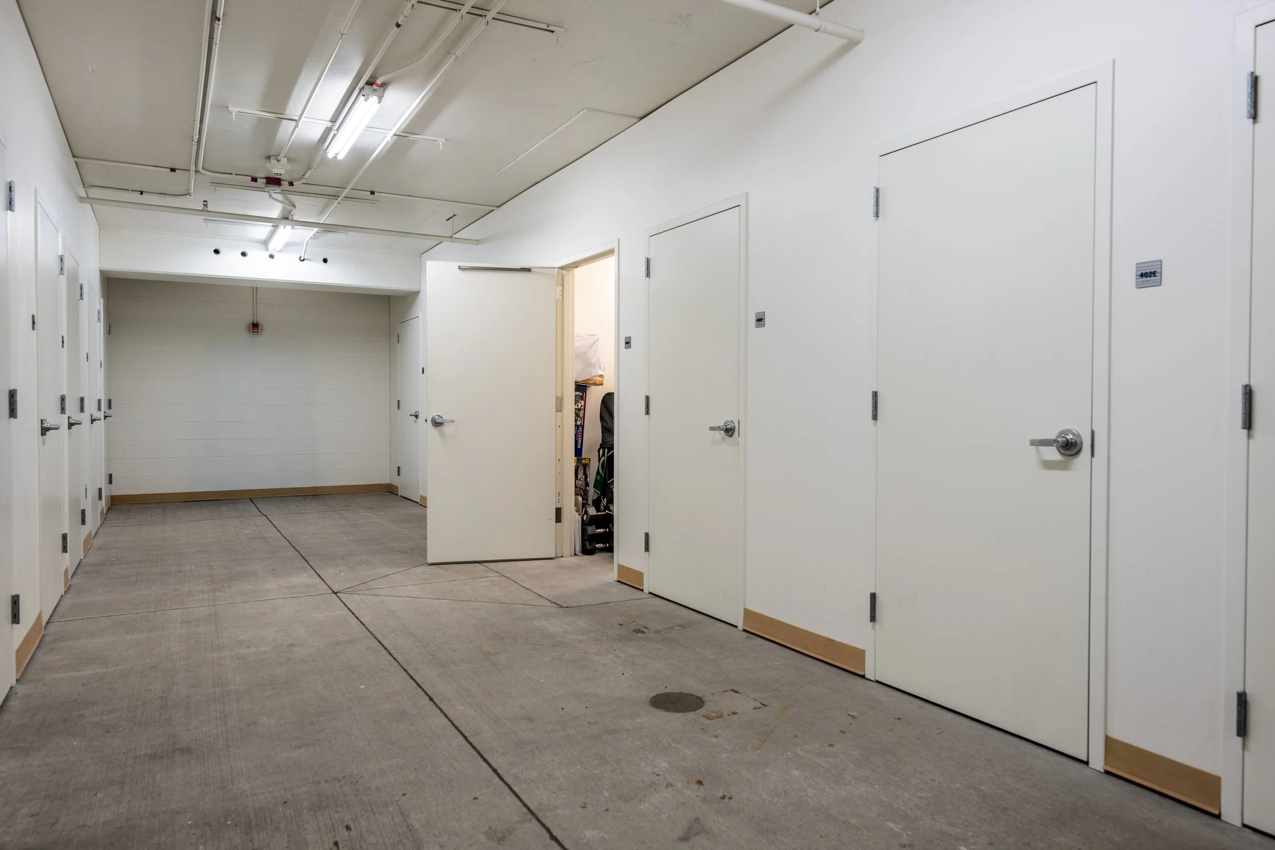 Regent Condo-24.jpg