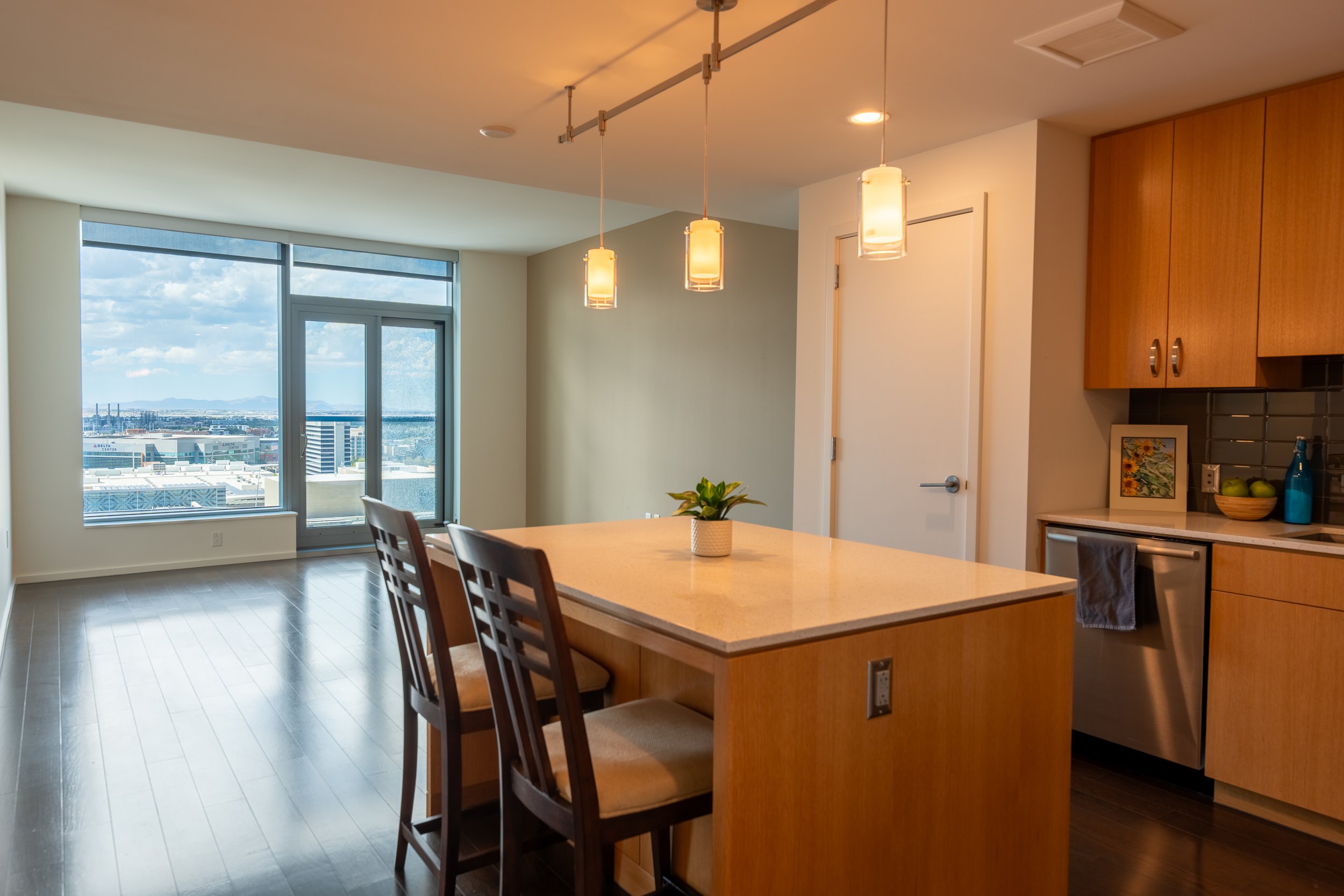Regent Condo-18.jpg