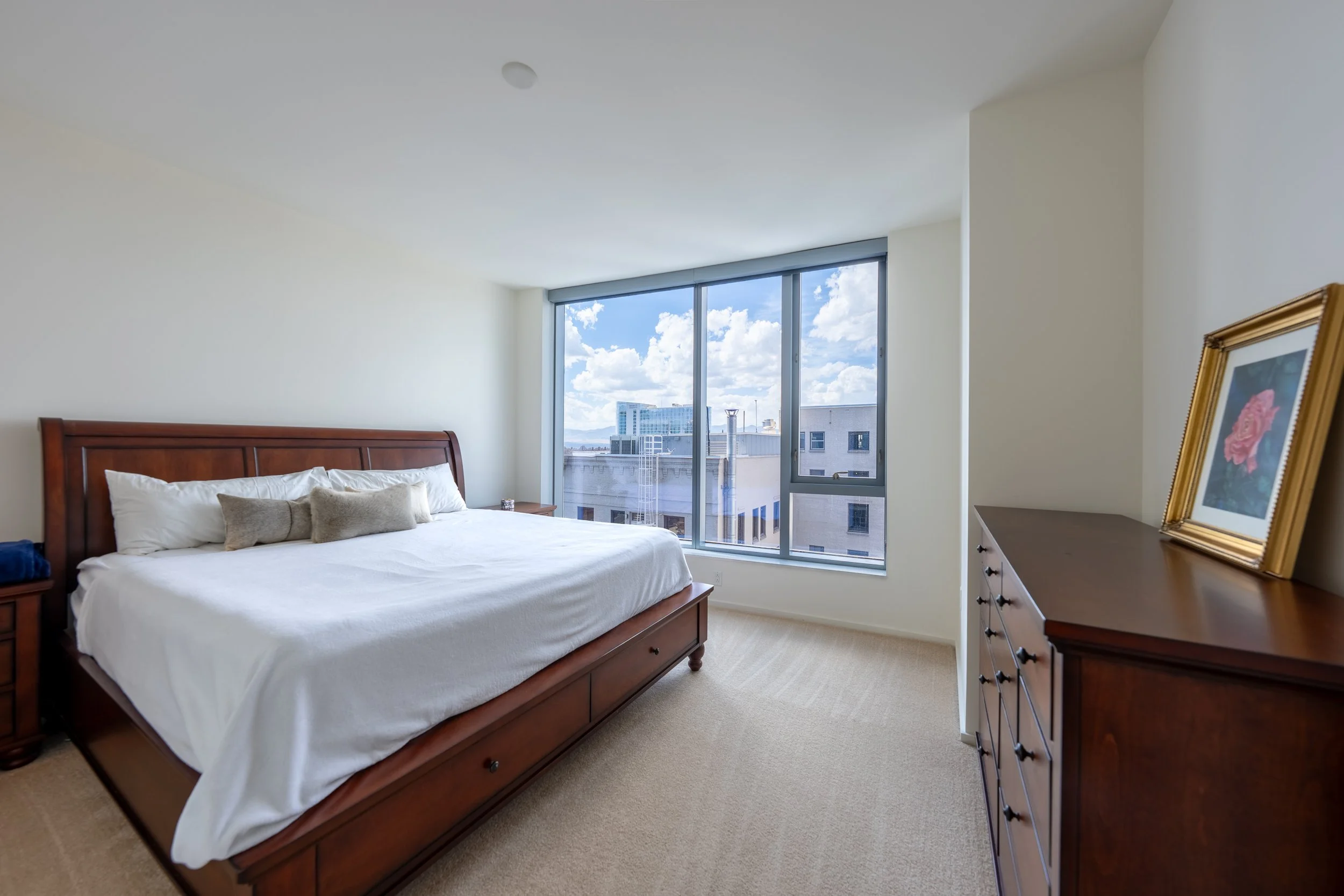 Regent Condo-14.jpg