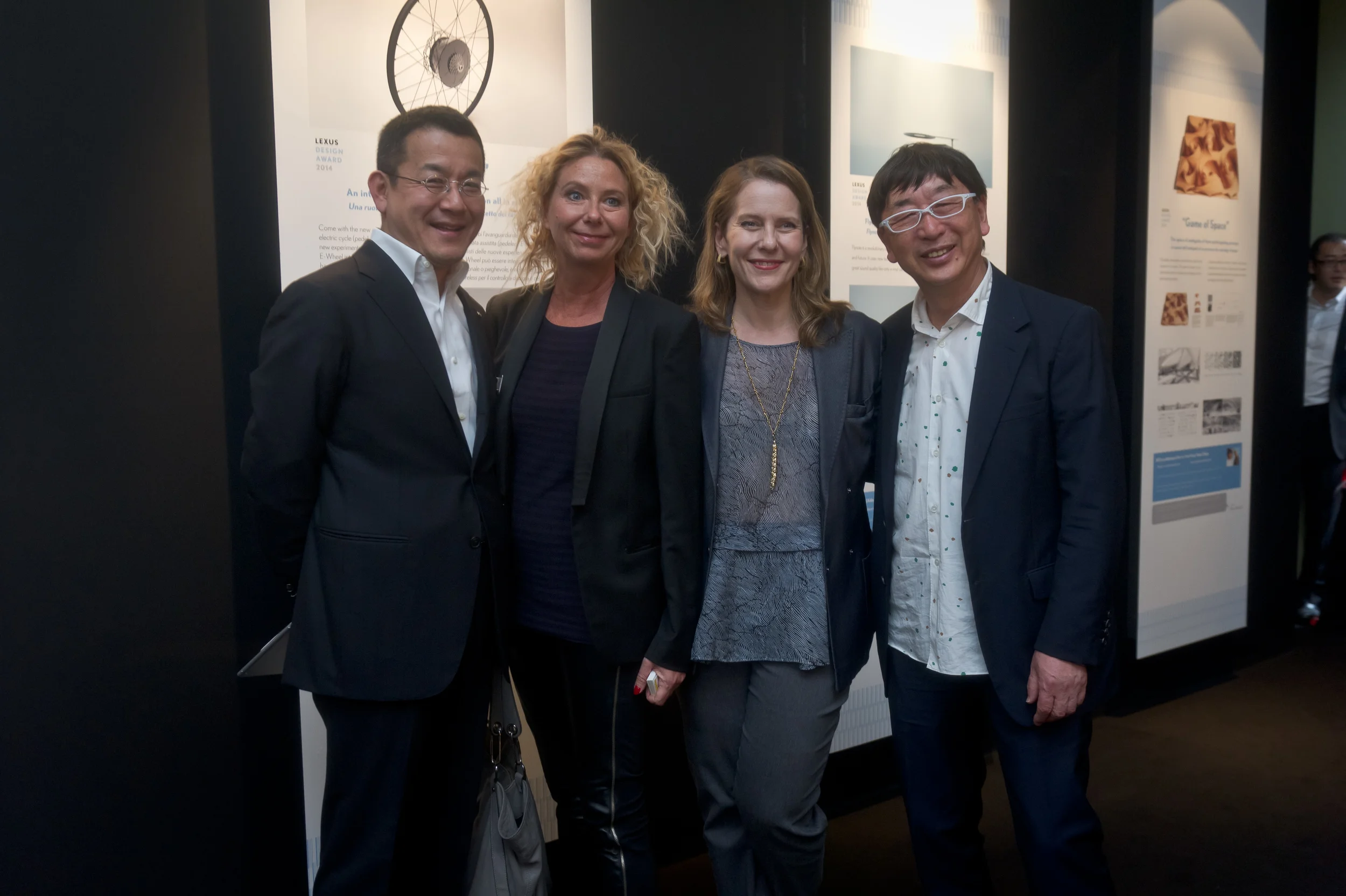 Judges and E-Wheel™ Display Panel