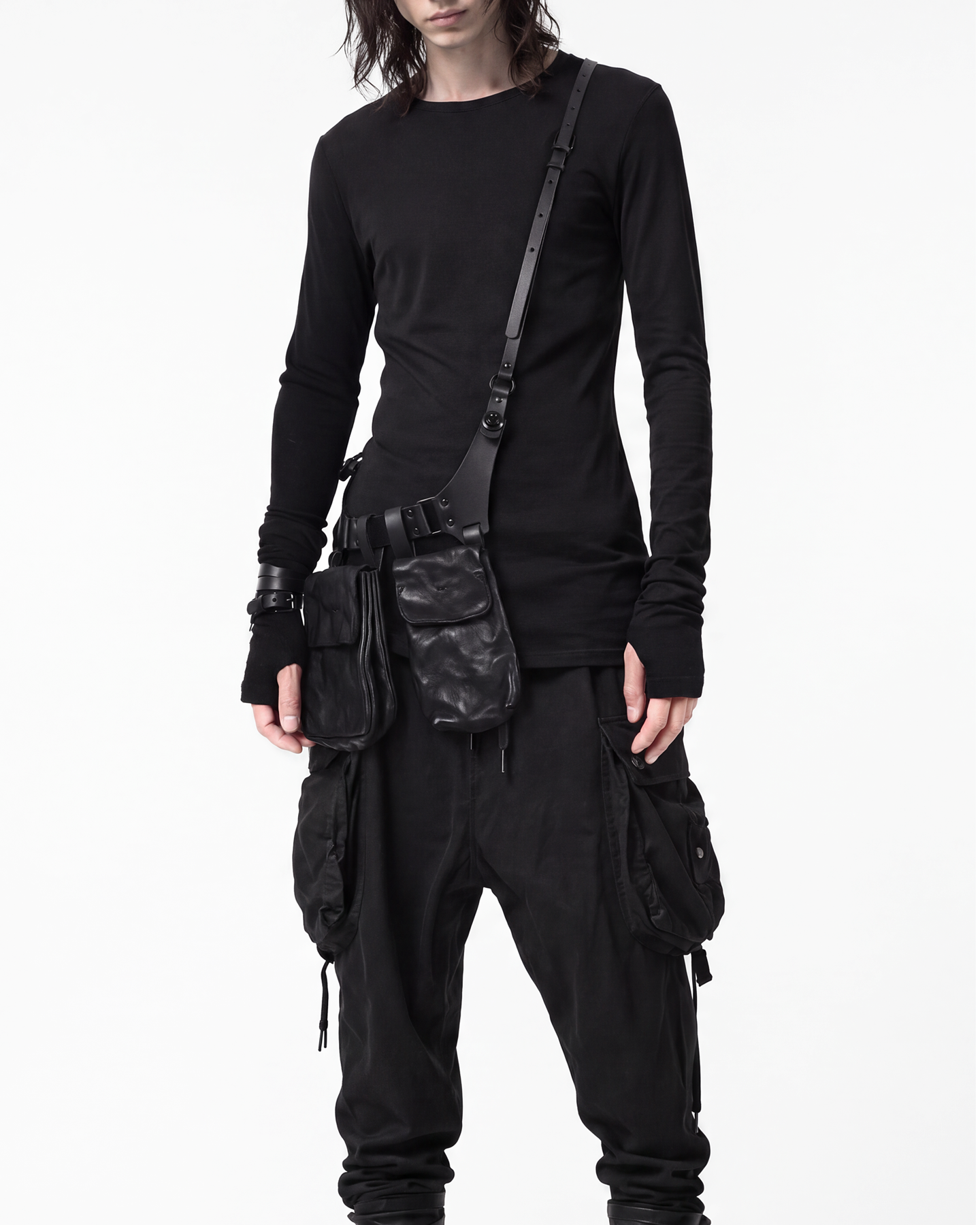 MOO L Black Double Pouch Bag TEO+NG 1-.png