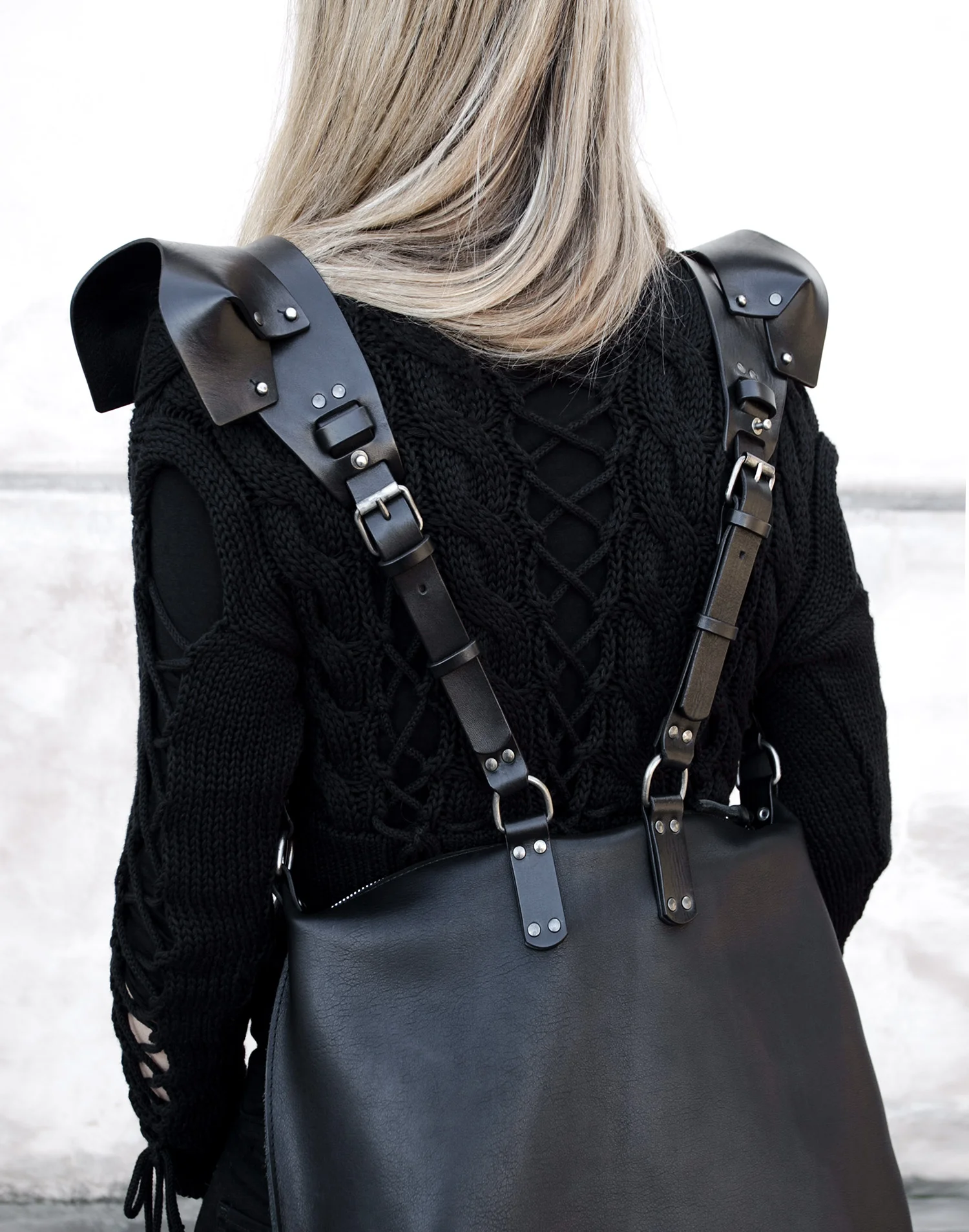 Steris Black Saddle Shoulder Piece Backpack - TEO+NG