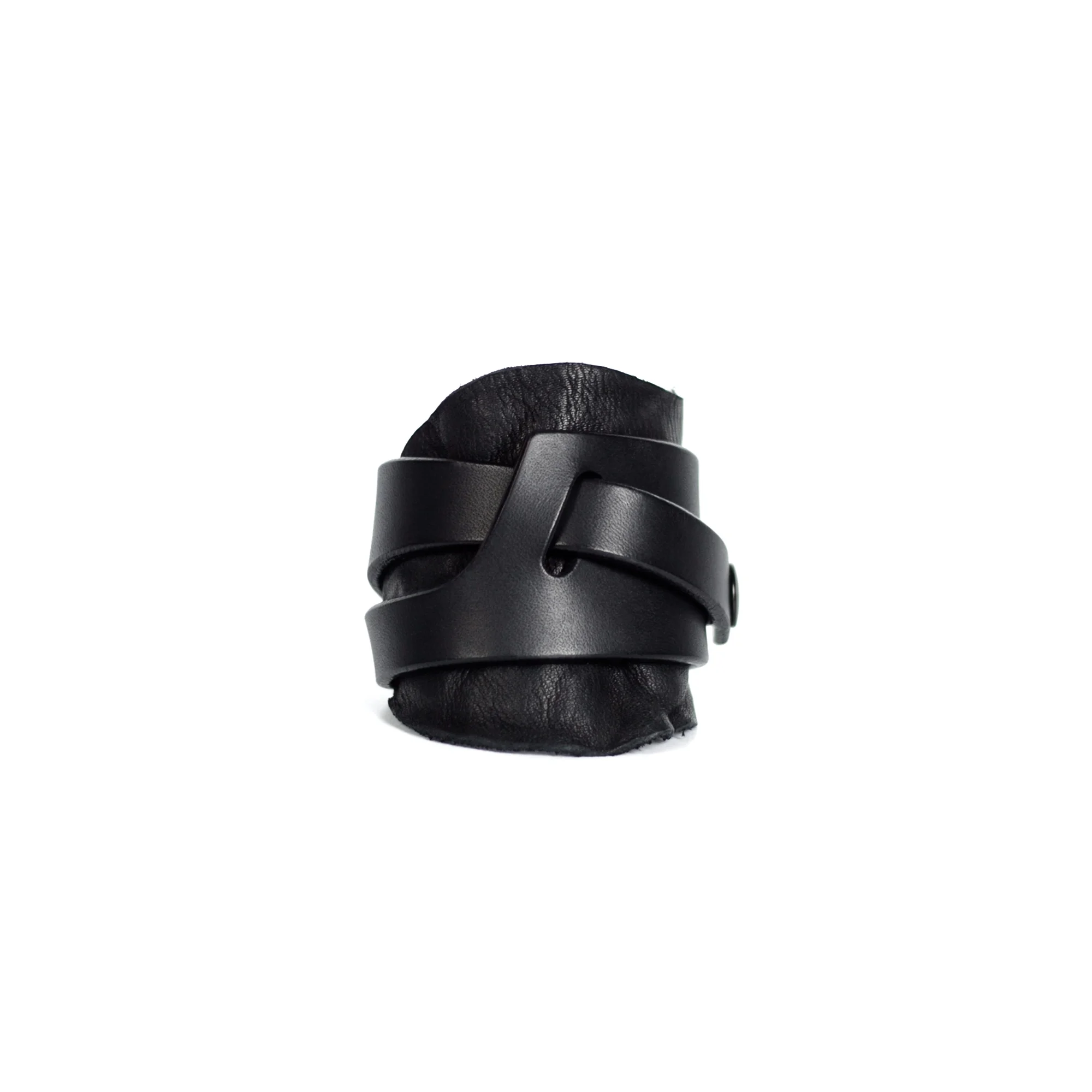 Katus Black Cuff - TEO+NG