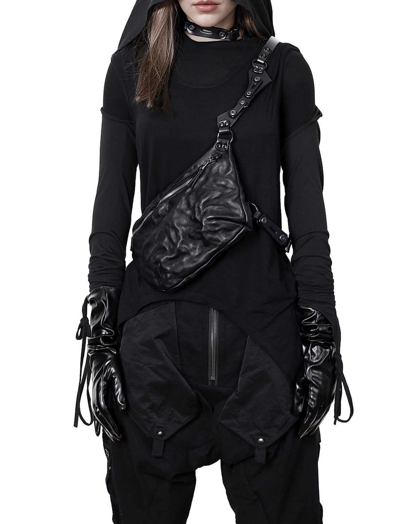ENYO Crossbody Bag
TEO+NG  #teoplusng